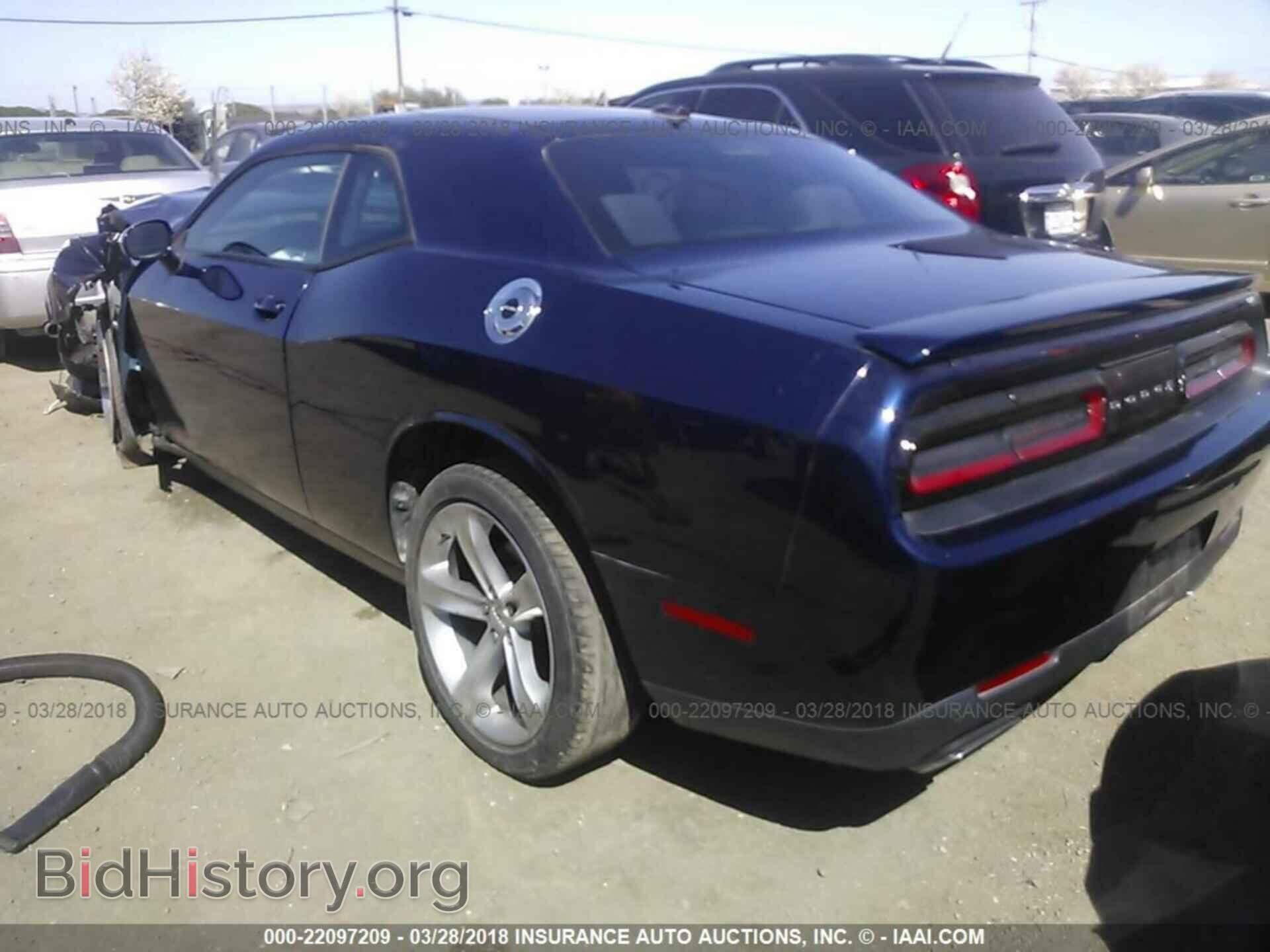 2015 Dodge Challenger - VIN: 2C3CDZAT1FH700276 - Photo 3