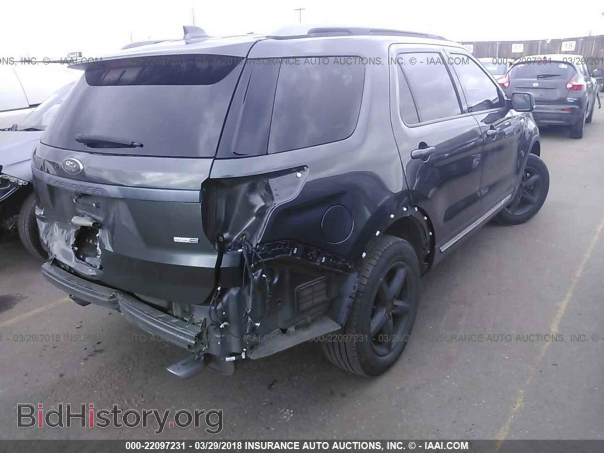 2016 Ford Explorer - VIN: 1FM5K8D83GGC58489 - Photo 4