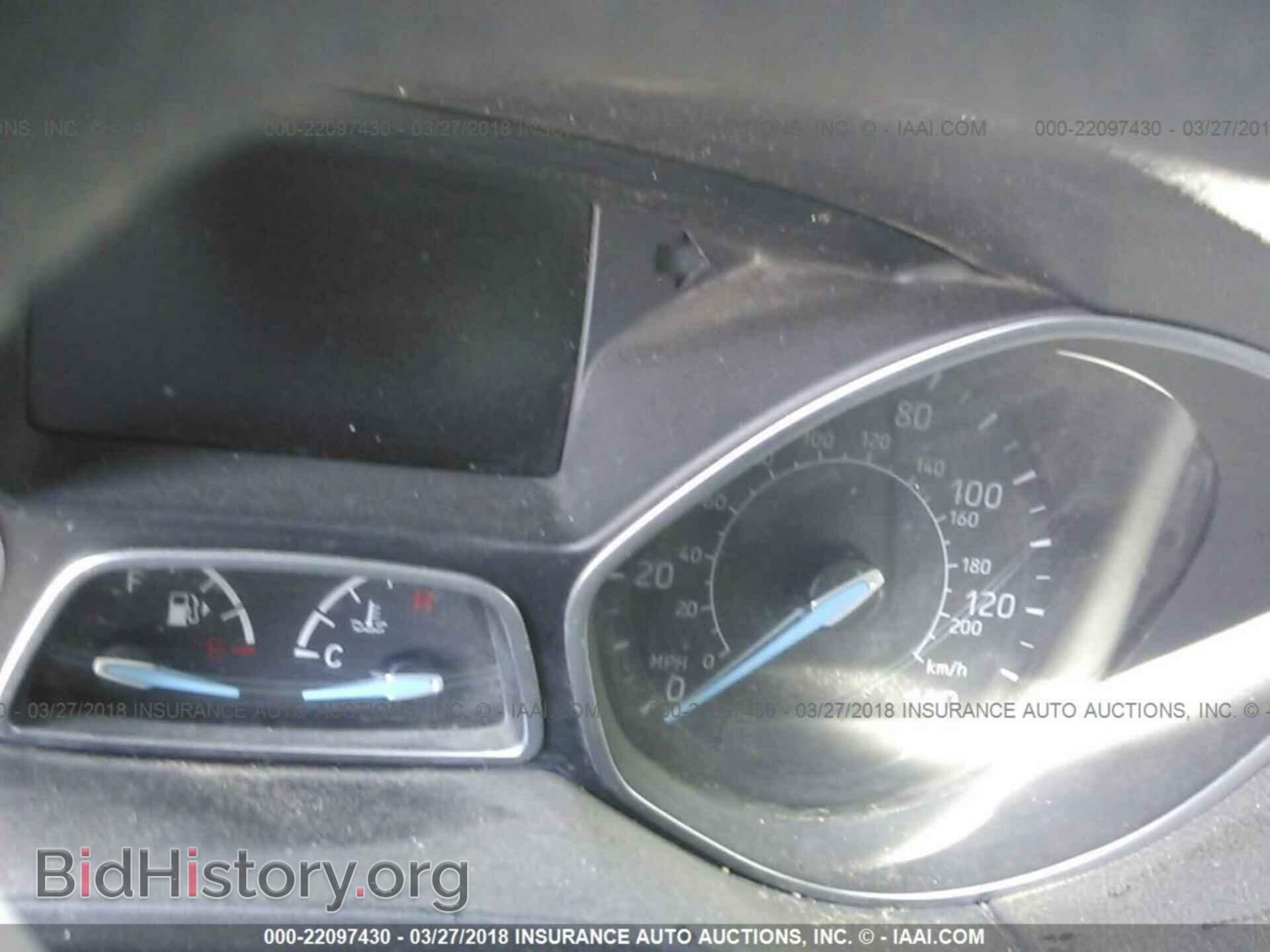 2016 Ford Focus - VIN: 1FADP3E22GL328916 - Photo 7