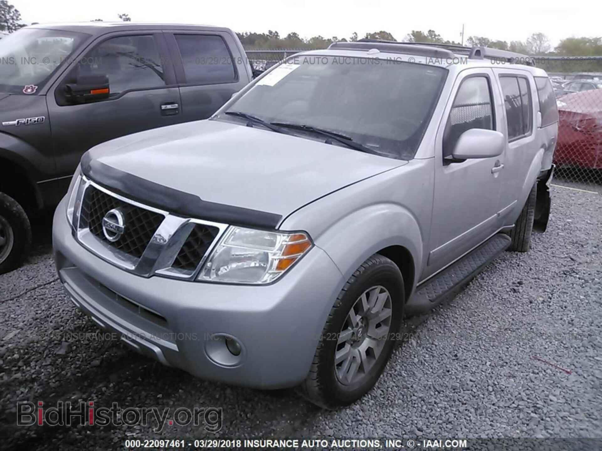 2012 Nissan Pathfinder - VIN: 5N1AR1NN6CC607815 - Фото 2