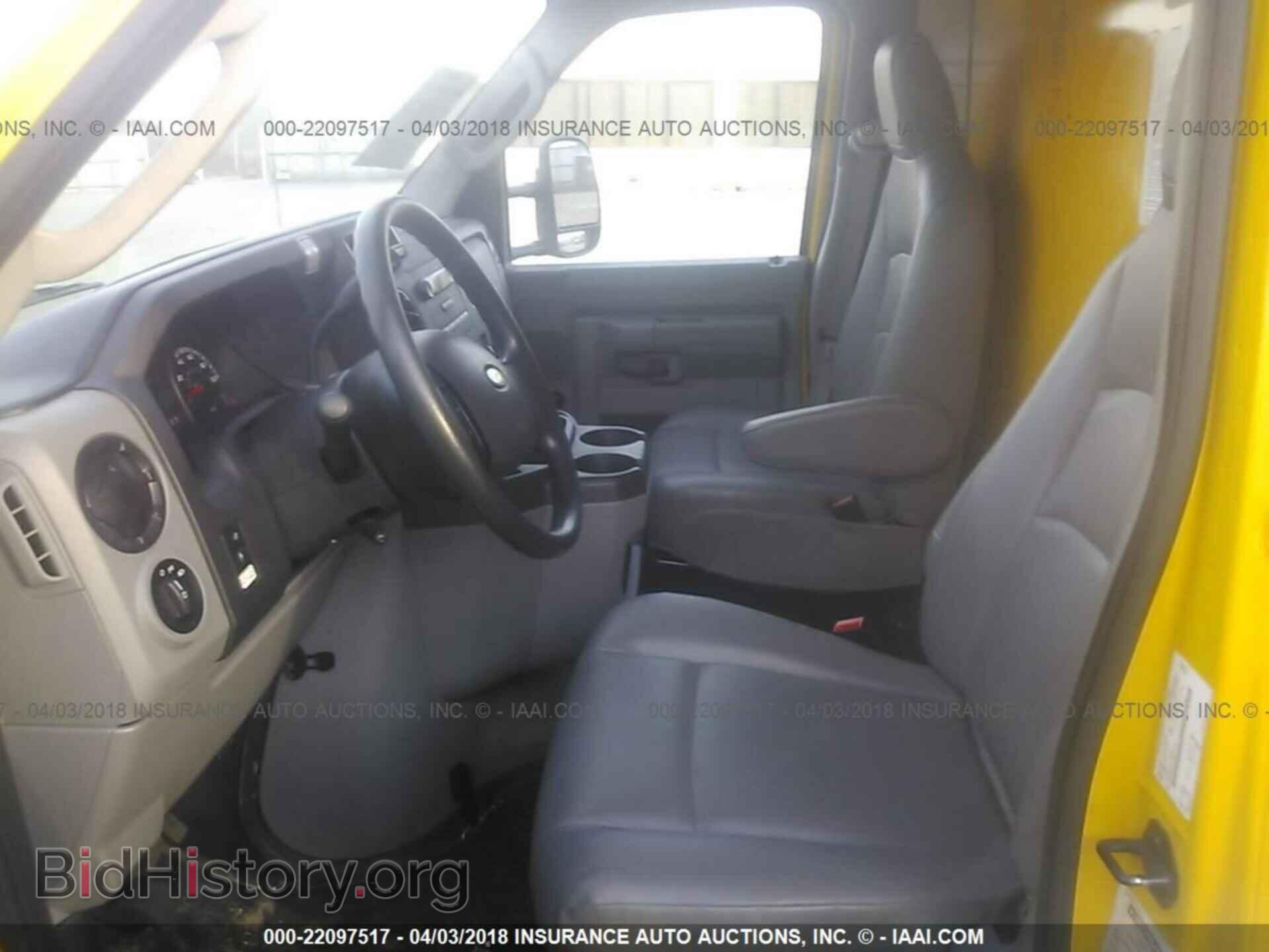 2016 Ford Econoline - VIN: 1FDWE3FS7GDC37749 - Фото 8