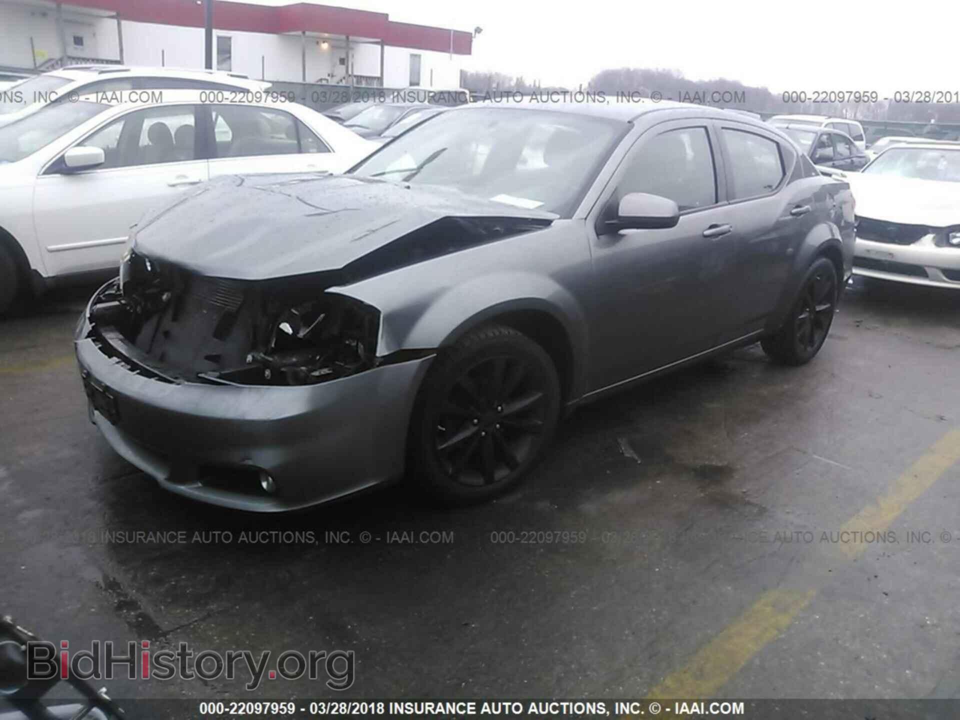 2013 Dodge Avenger - VIN: 1C3CDZCB7DN633773 - Фото 2