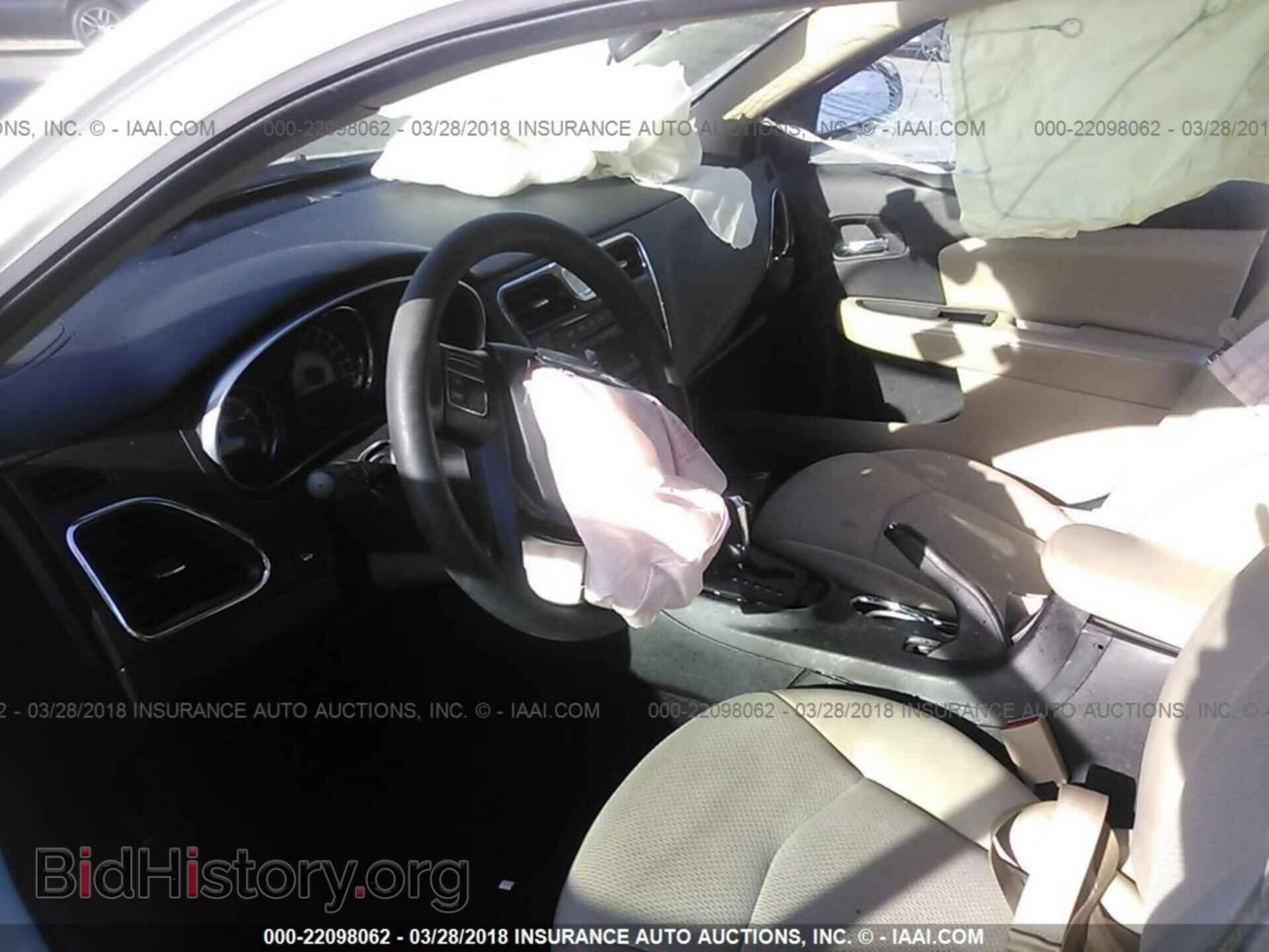 2013 Chrysler 200 - VIN: 1C3CCBAB1DN641171 - Фото 5