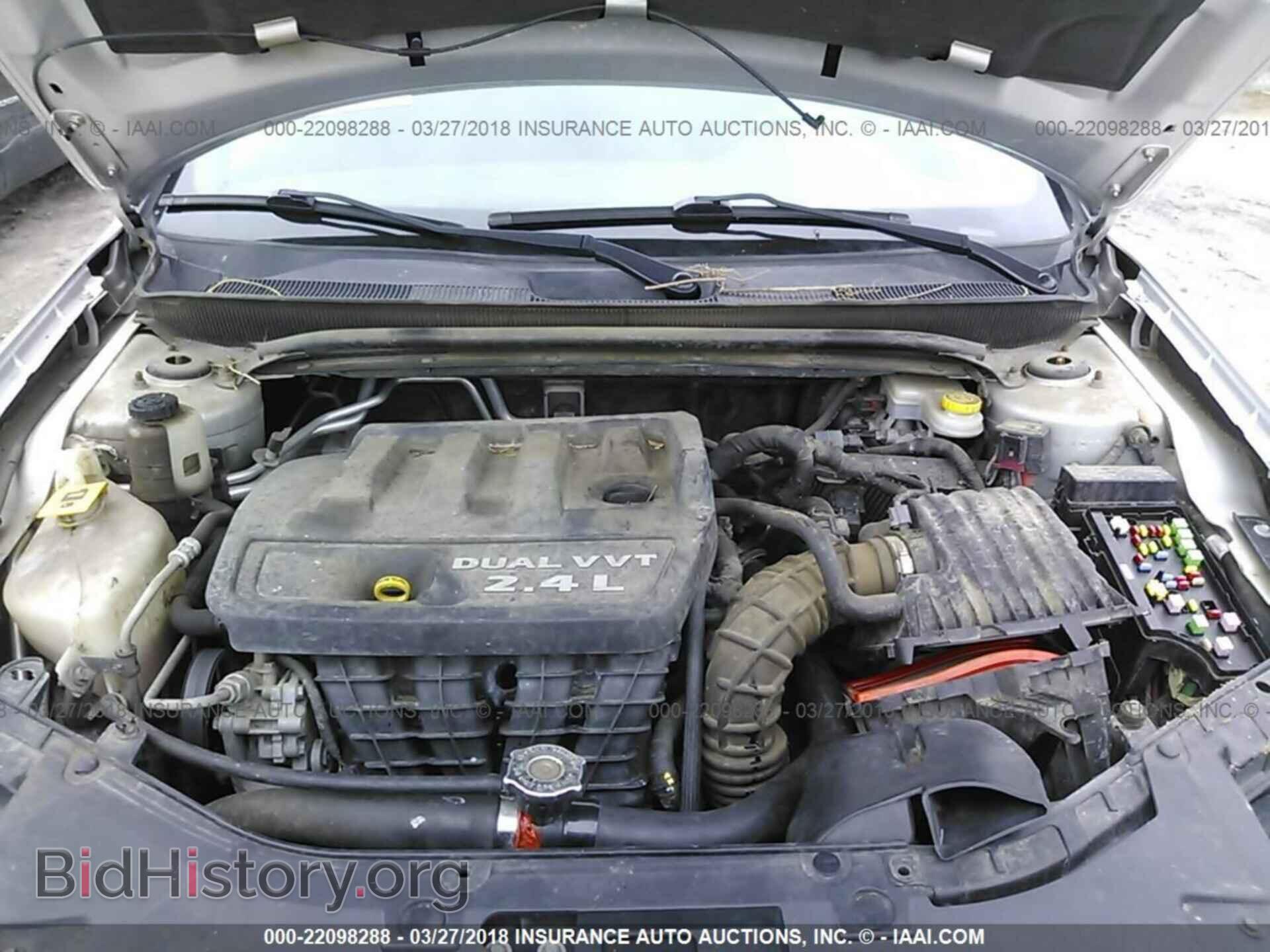 2012 Chrysler 200 - VIN: 1C3CCBBB0CN125106 - Photo 10