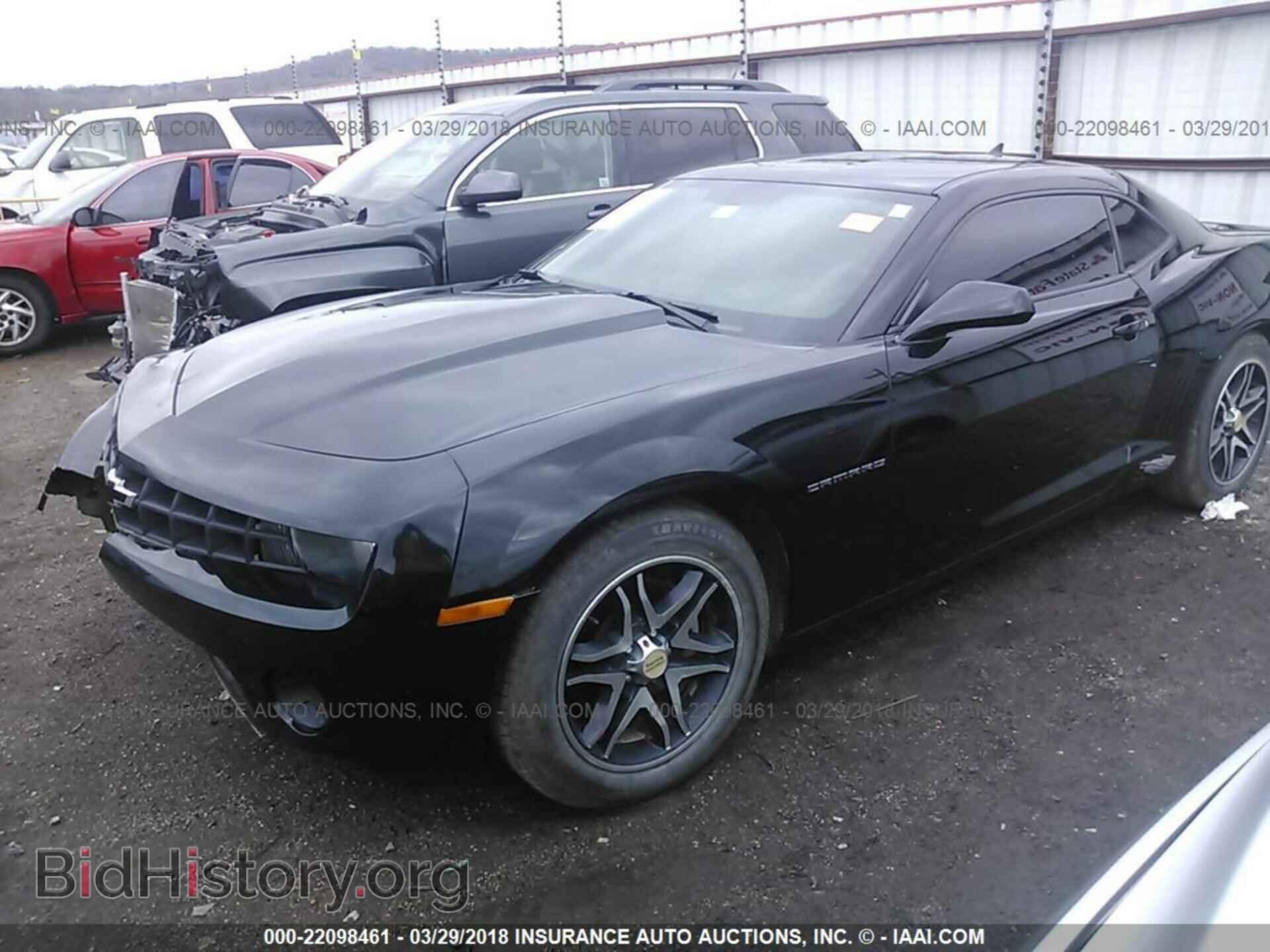 2013 Chevrolet Camaro - VIN: 2G1FA1E32D9167187 - Фото 2