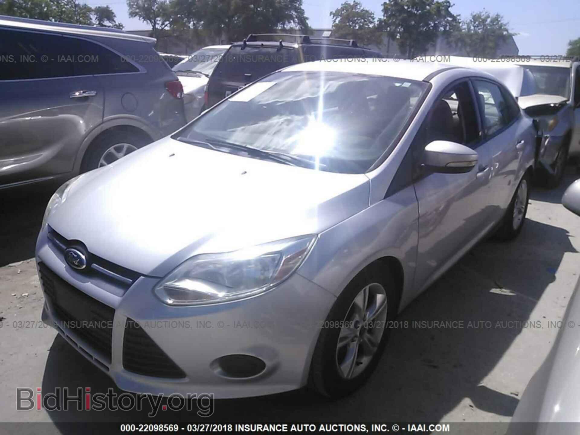 2014 Ford Focus - VIN: 1FADP3F2XEL127342 - Фото 2