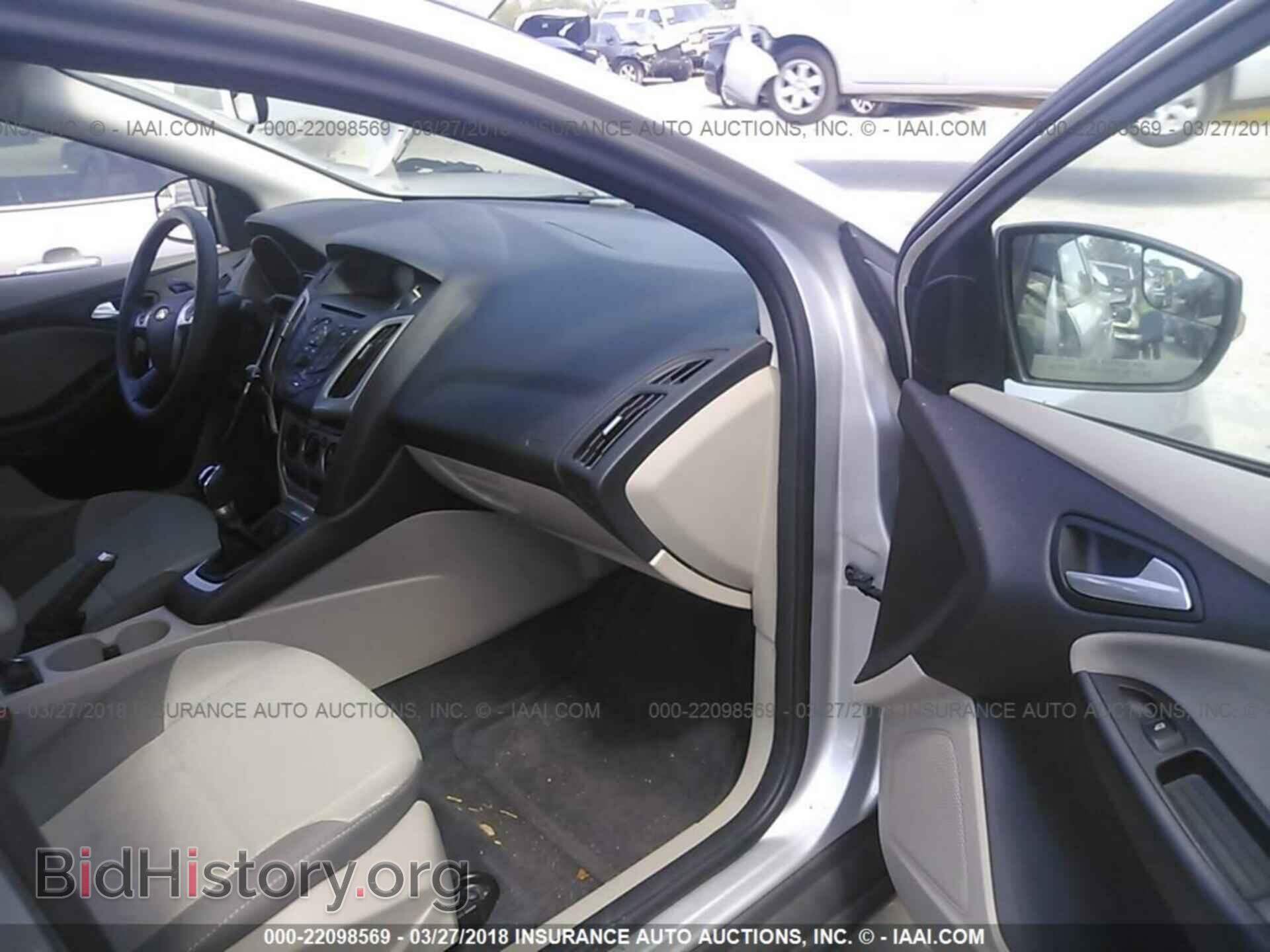 2014 Ford Focus - VIN: 1FADP3F2XEL127342 - Фото 5