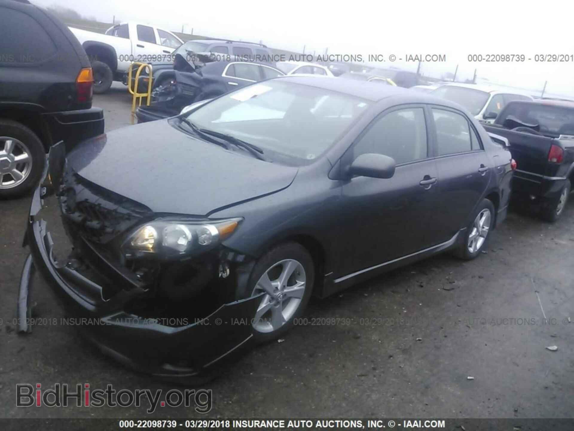 2011 Toyota Corolla - VIN: 2T1BU4EE3BC668487 - Фото 2