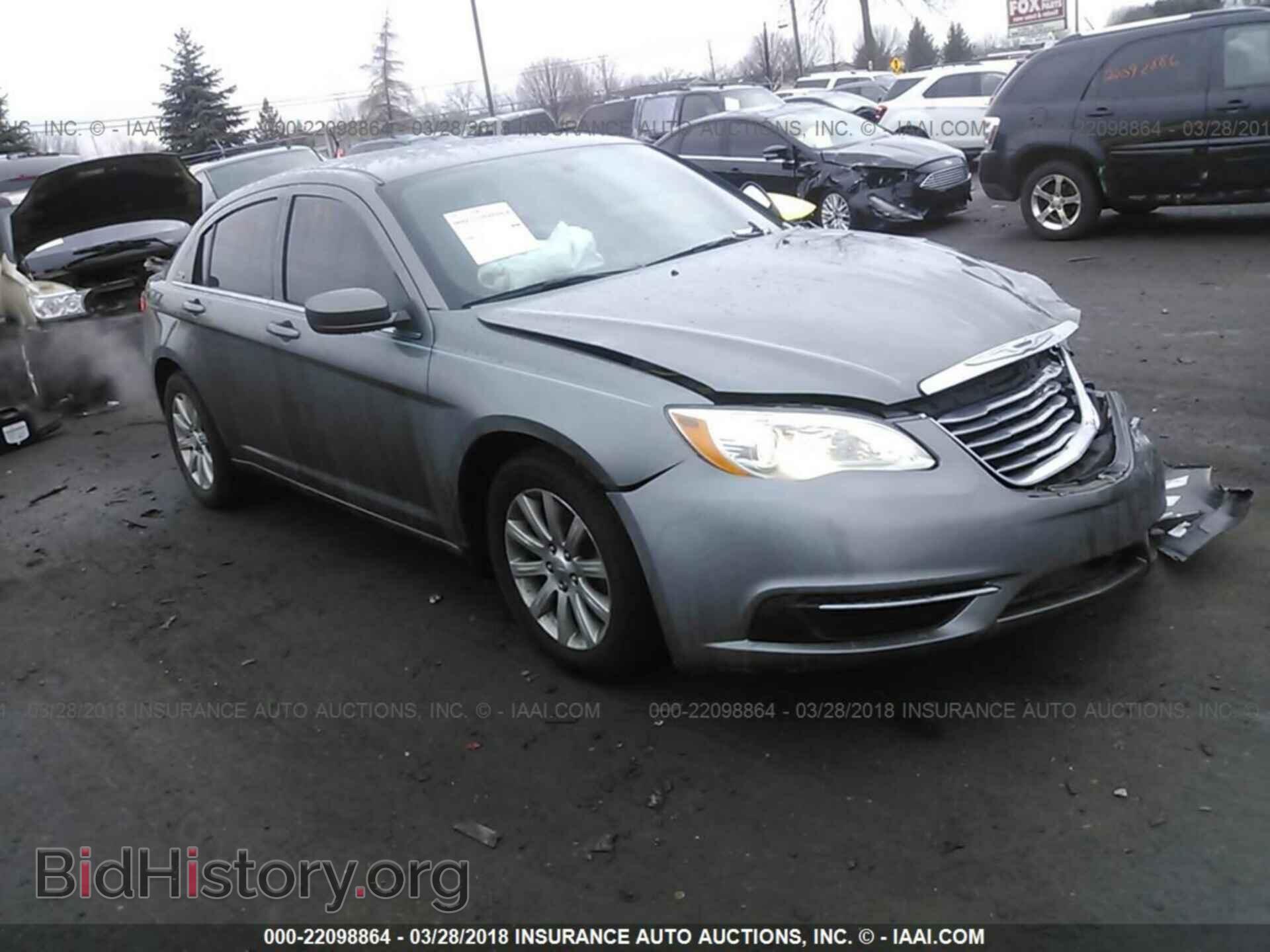 Фотография 1C3CCBBBXCN302650 - Chrysler 200 2012