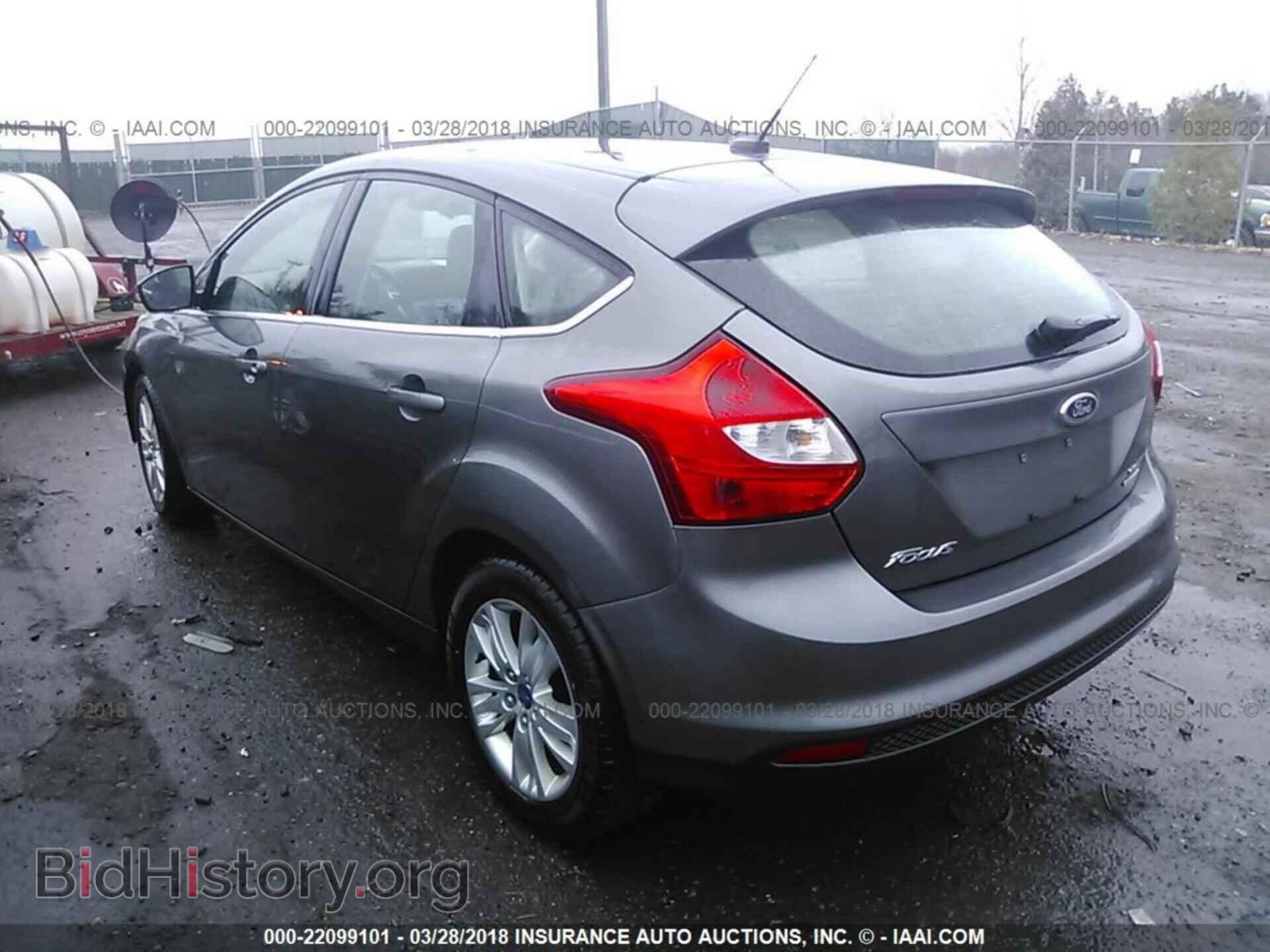 2012 Ford Focus - VIN: 1FAHP3M21CL385167 - Фото 3
