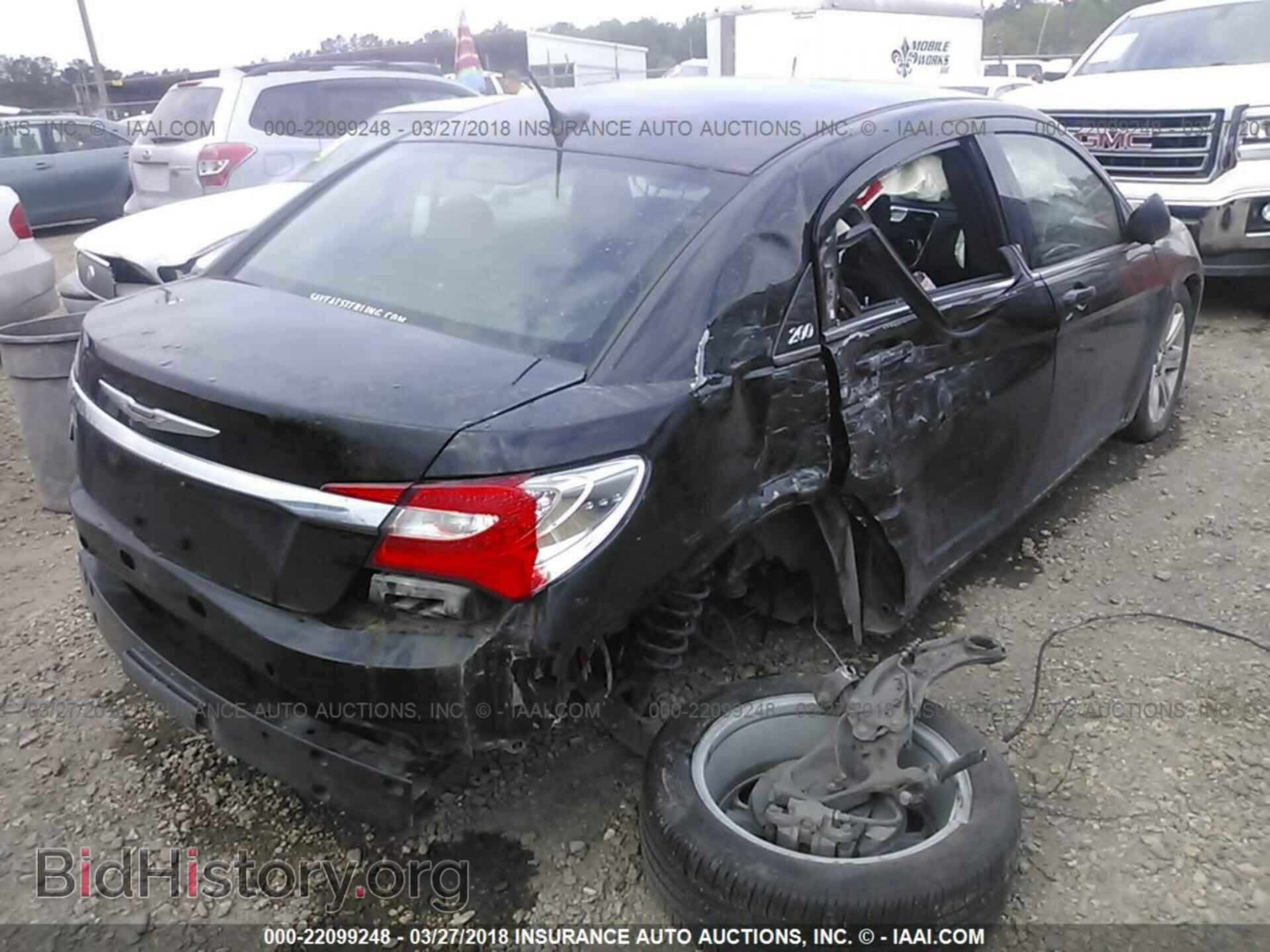 2013 Chrysler 200 - VIN: 1C3CCBBB2DN600031 - Фото 4