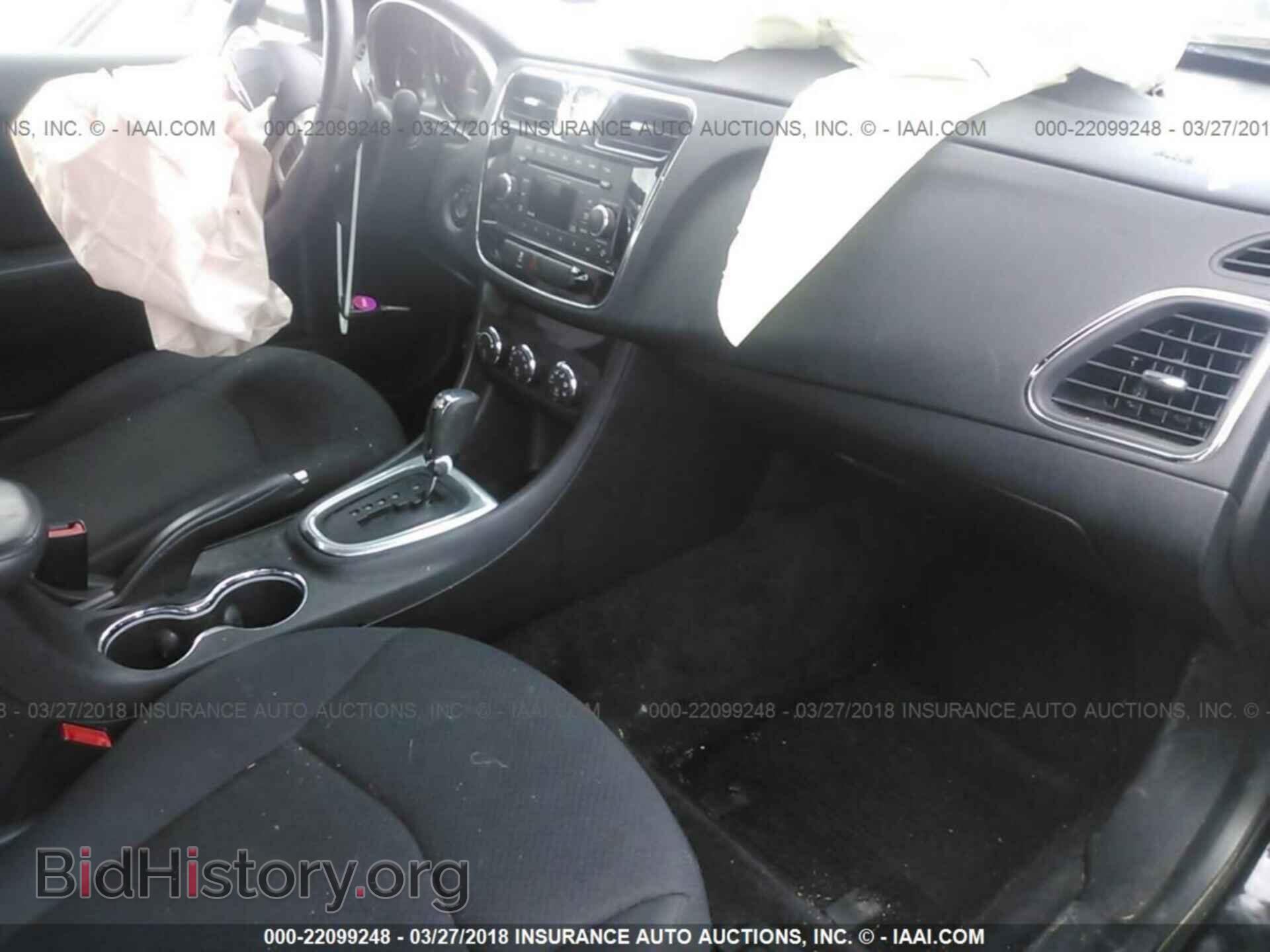 2013 Chrysler 200 - VIN: 1C3CCBBB2DN600031 - Фото 5
