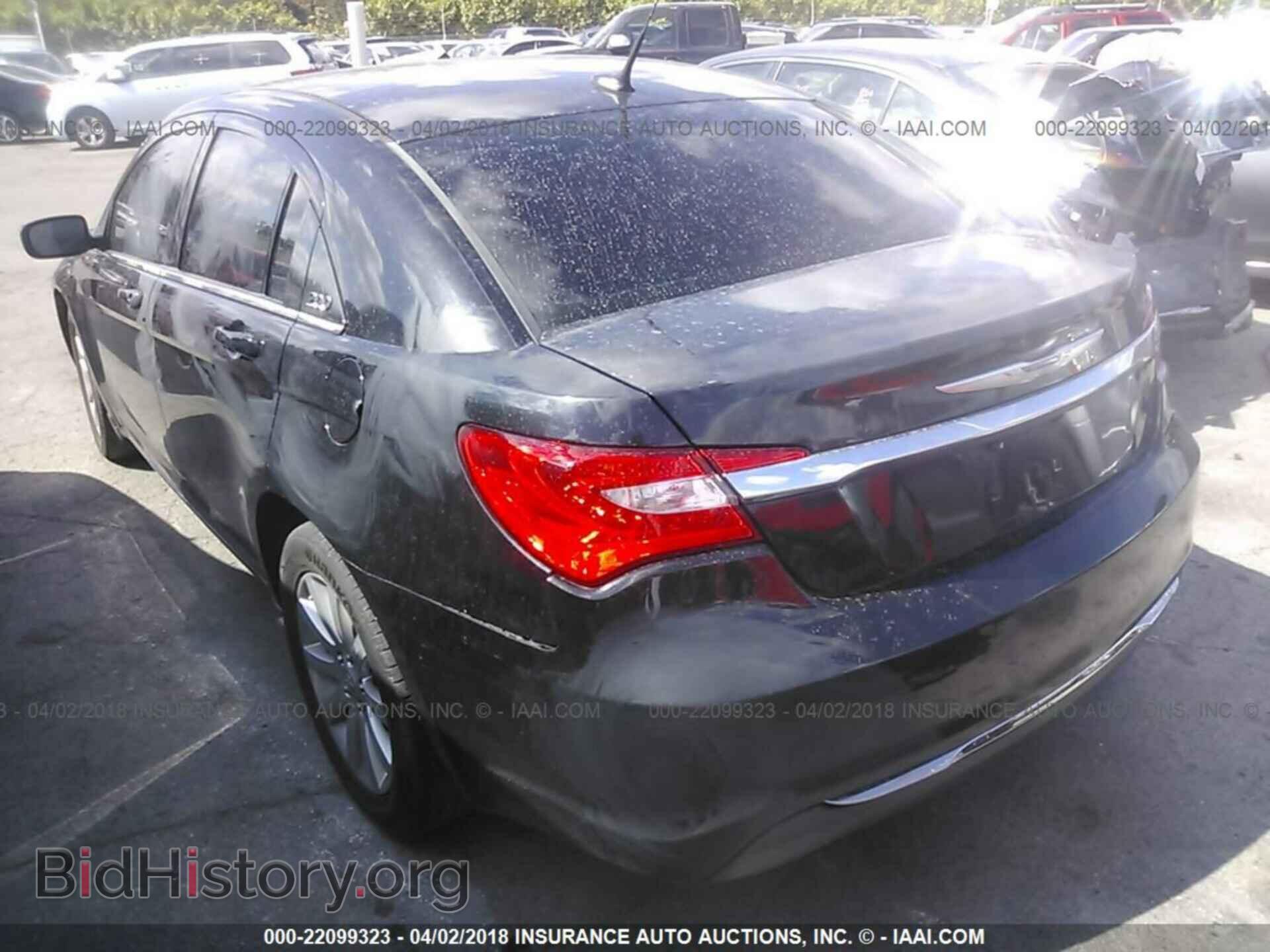 2011 Chrysler 200 - VIN: 1C3BC1FB8BN514624 - Photo 3