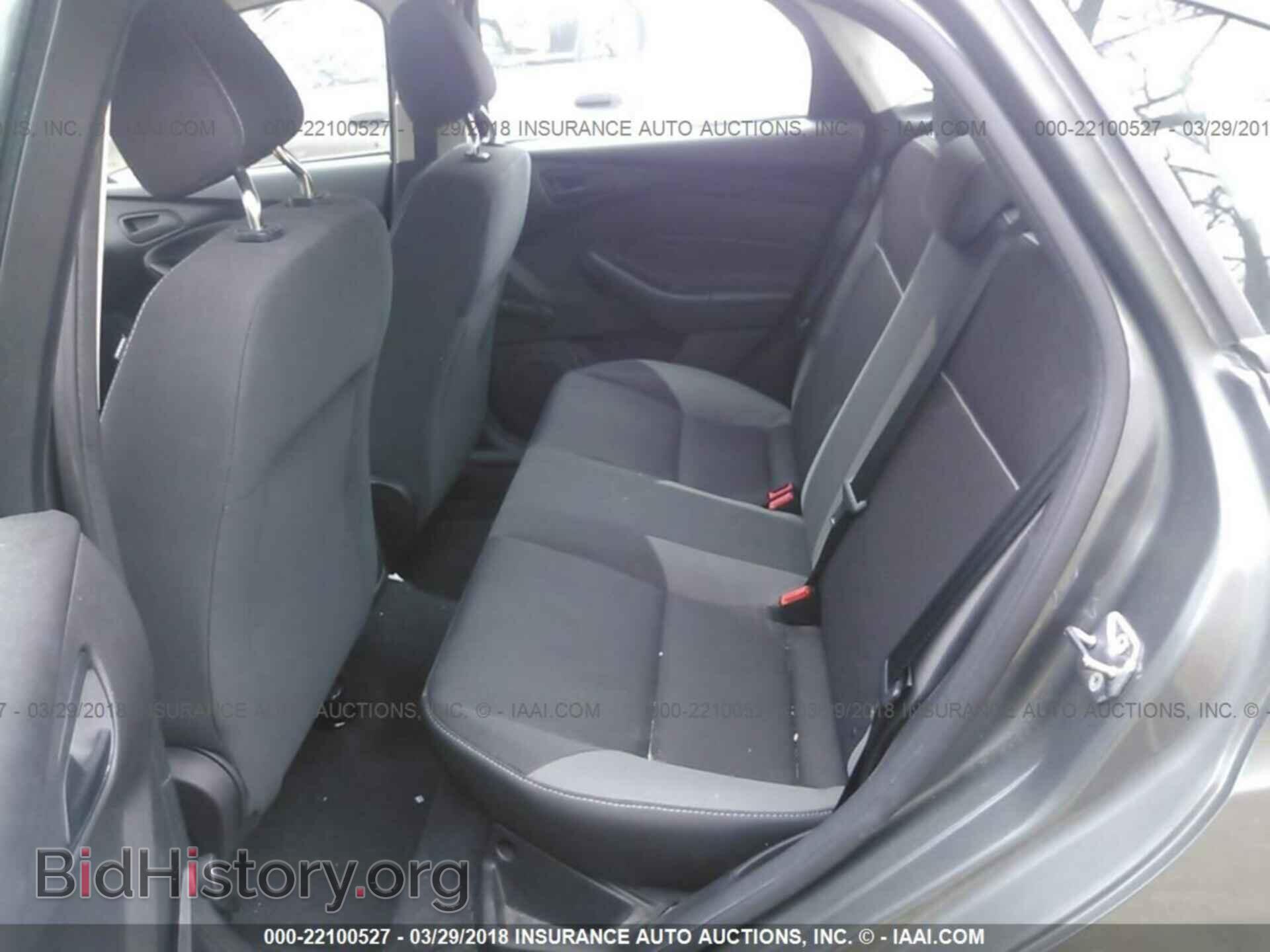 2013 Ford Focus - VIN: 1FADP3E25DL266388 - Photo 8