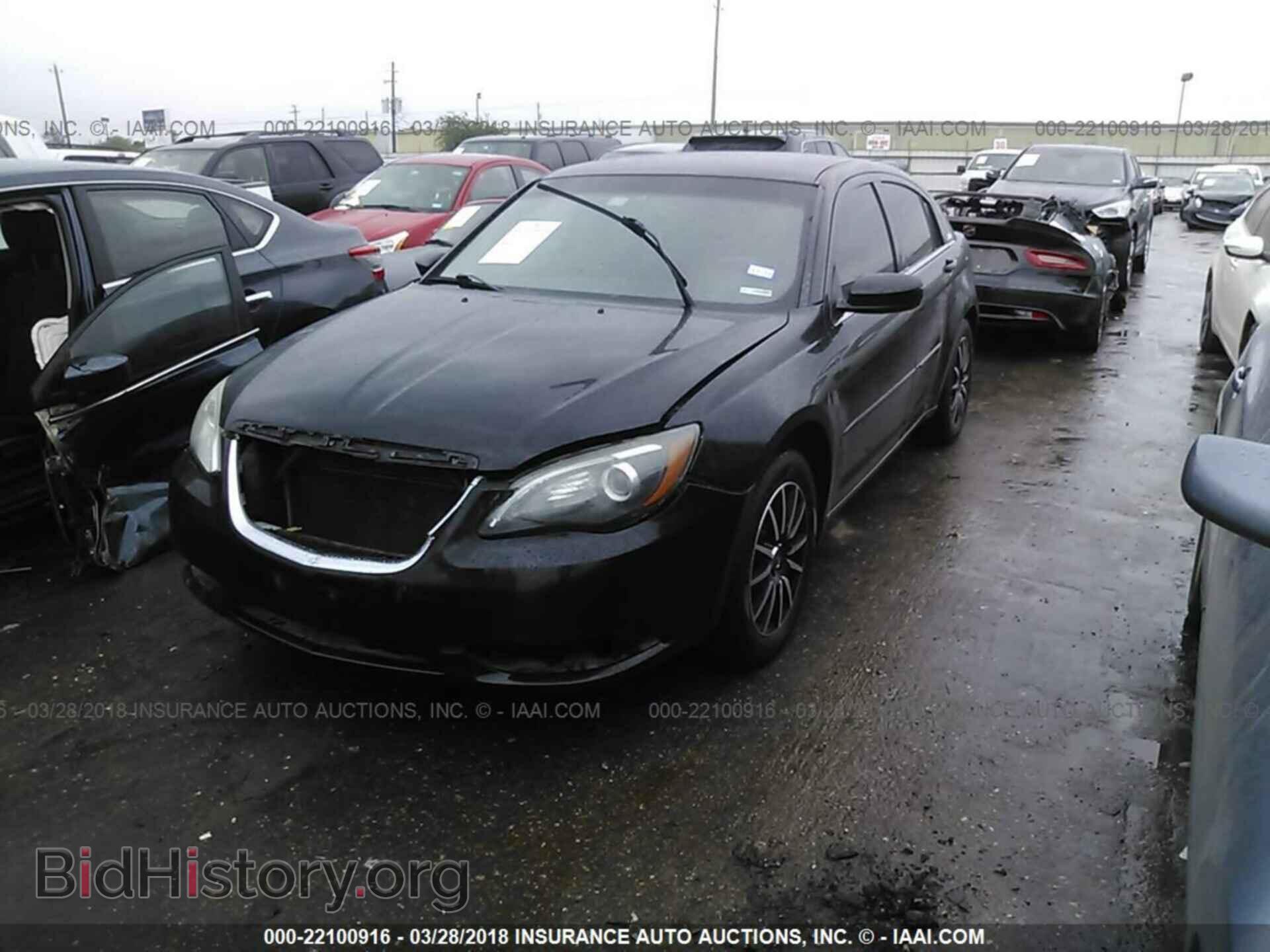 2012 Chrysler 200 - VIN: 1C3CCBBB2CN166675 - Фото 2