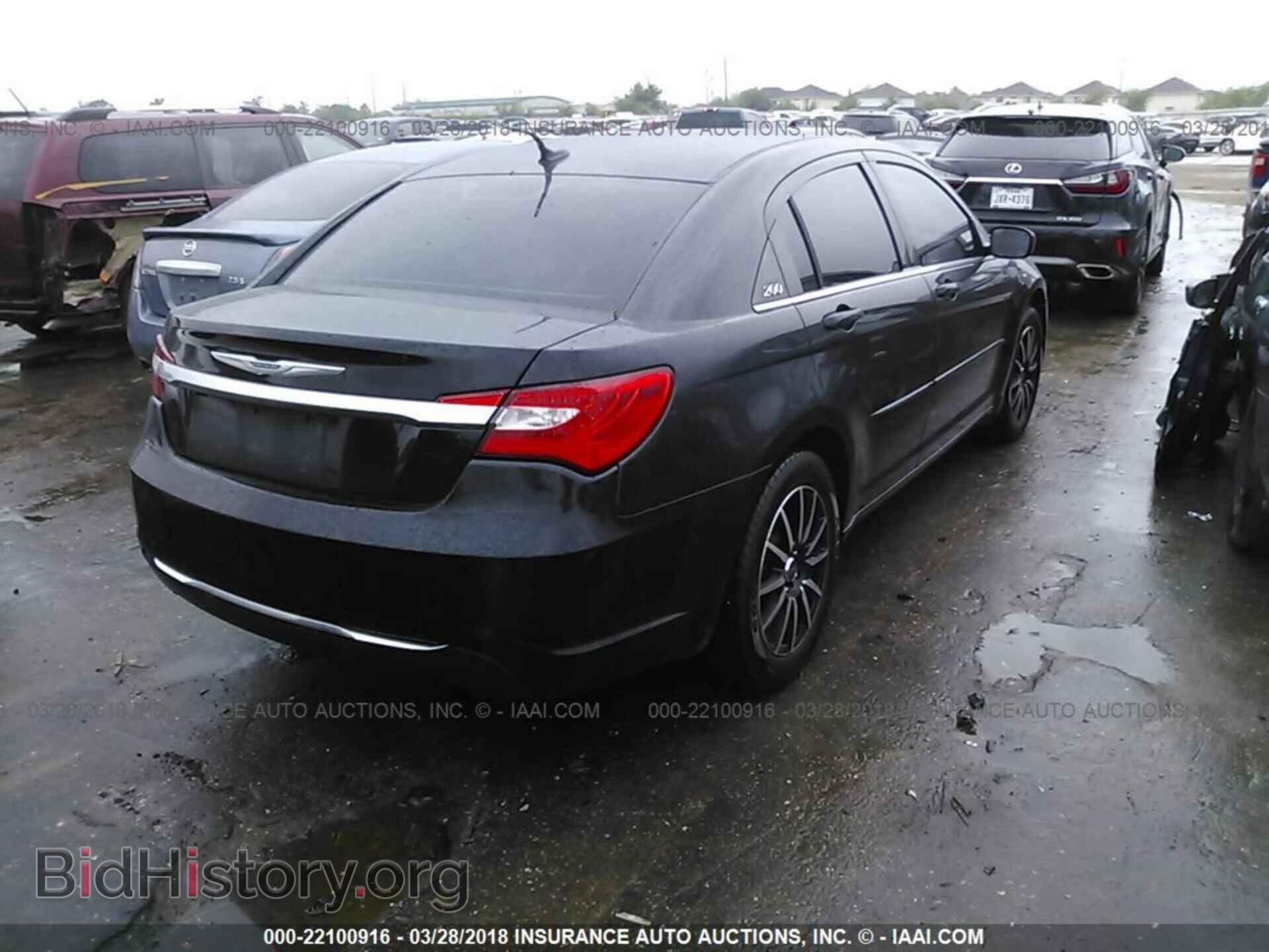 2012 Chrysler 200 - VIN: 1C3CCBBB2CN166675 - Фото 4