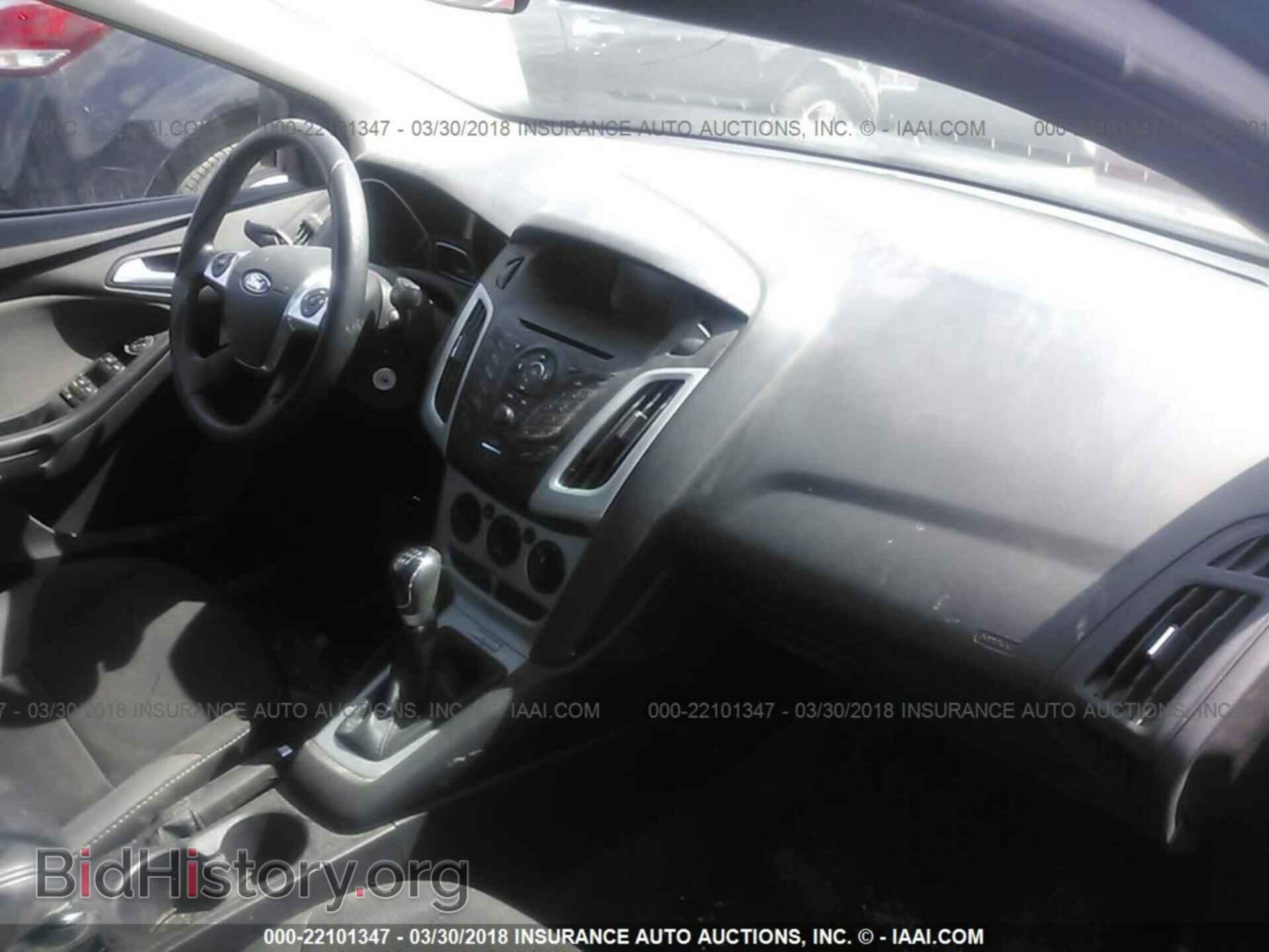2014 Ford Focus - VIN: 1FADP3F22EL161792 - Фото 5
