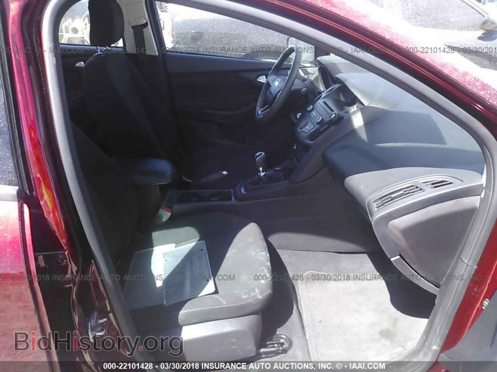 2015 Ford Focus - VIN: 1FADP3FE9FL268964 - Photo 5