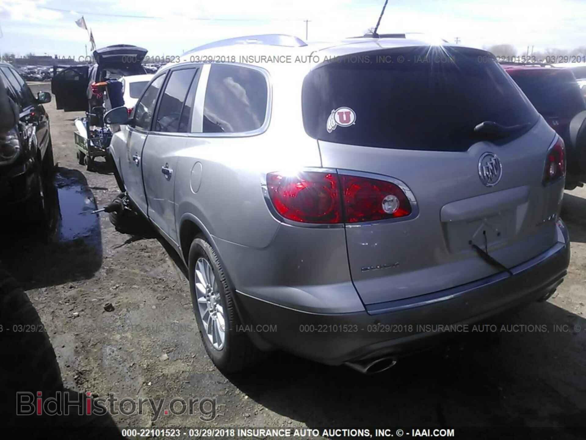 2008 BUICK ENCLAVE - VIN: 5GAEV23768J128696 - Фото 3