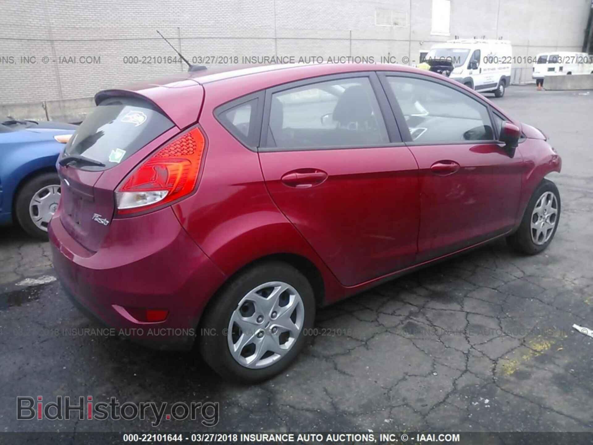 2011 Ford Fiesta - VIN: 3FADP4EJXBM149172 - Фото 4
