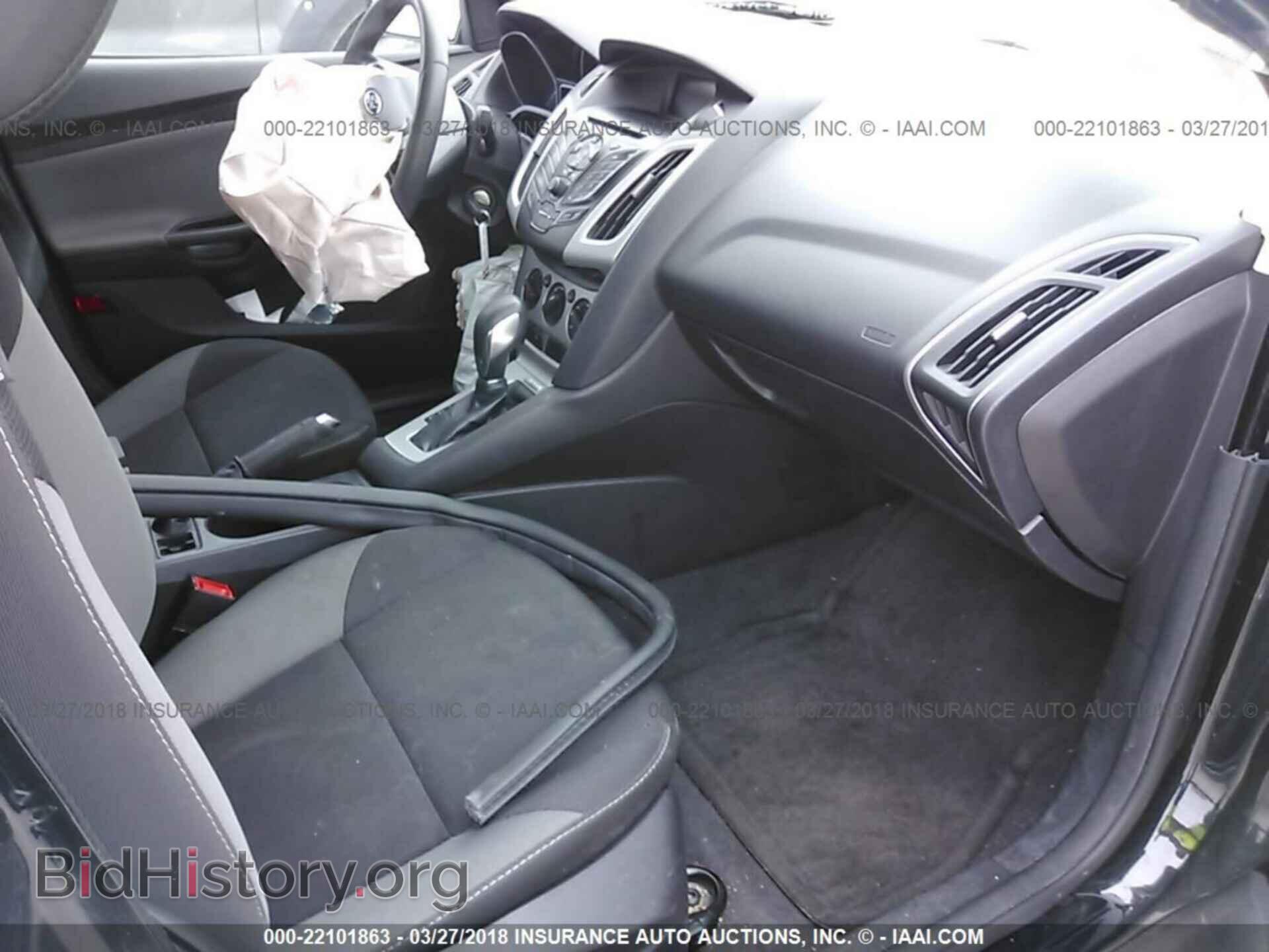2014 Ford Focus - VIN: 1FADP3F26EL287542 - Photo 5
