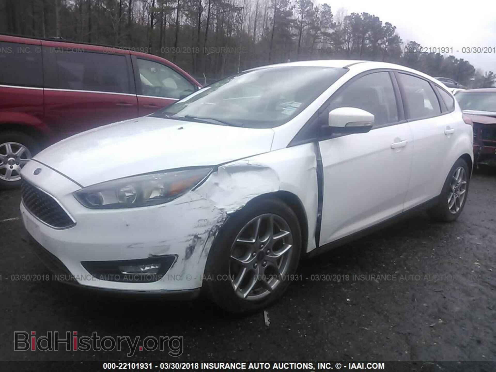 2015 Ford Focus - VIN: 1FADP3K26FL336178 - Photo 2