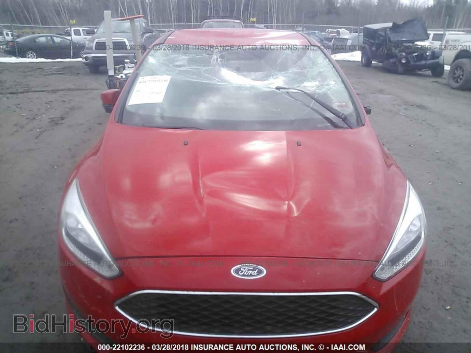 2016 Ford Focus - VIN: 1FADP3F21GL227929 - Photo 6