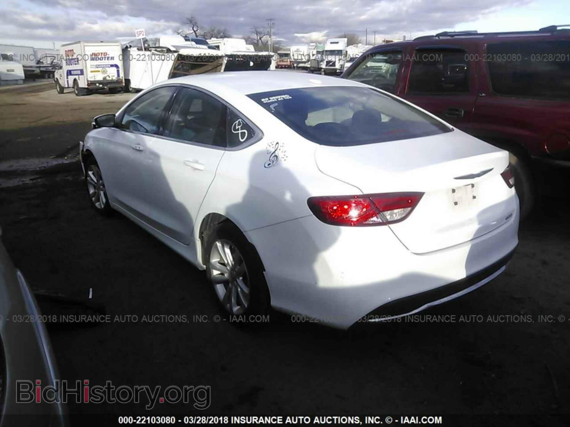 2015 Chrysler 200 - VIN: 1C3CCCAB5FN741055 - Фото 3