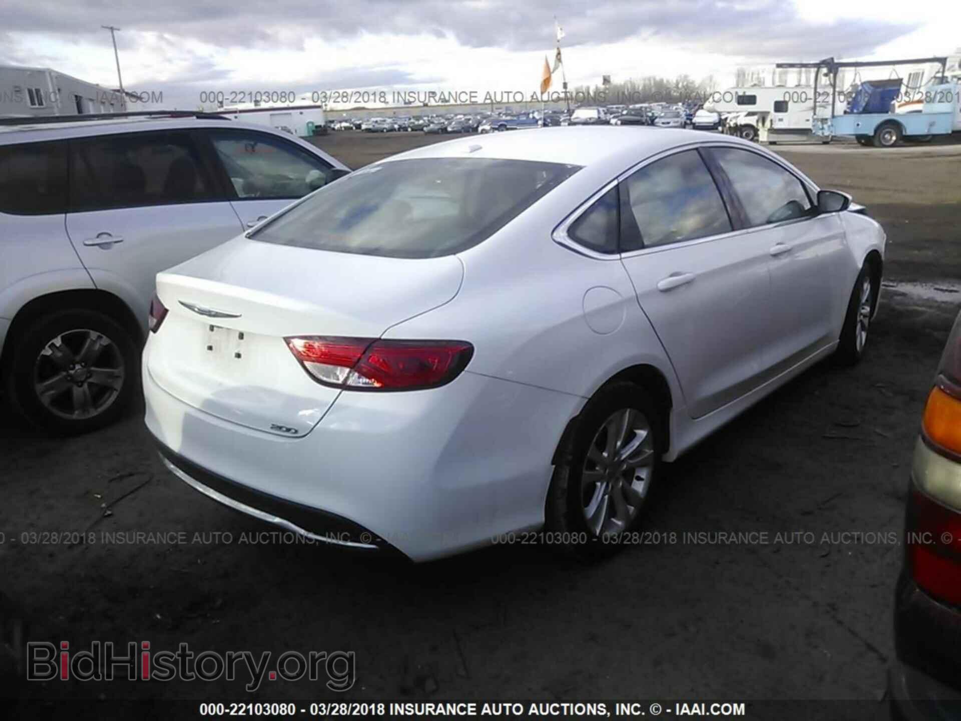 2015 Chrysler 200 - VIN: 1C3CCCAB5FN741055 - Фото 4