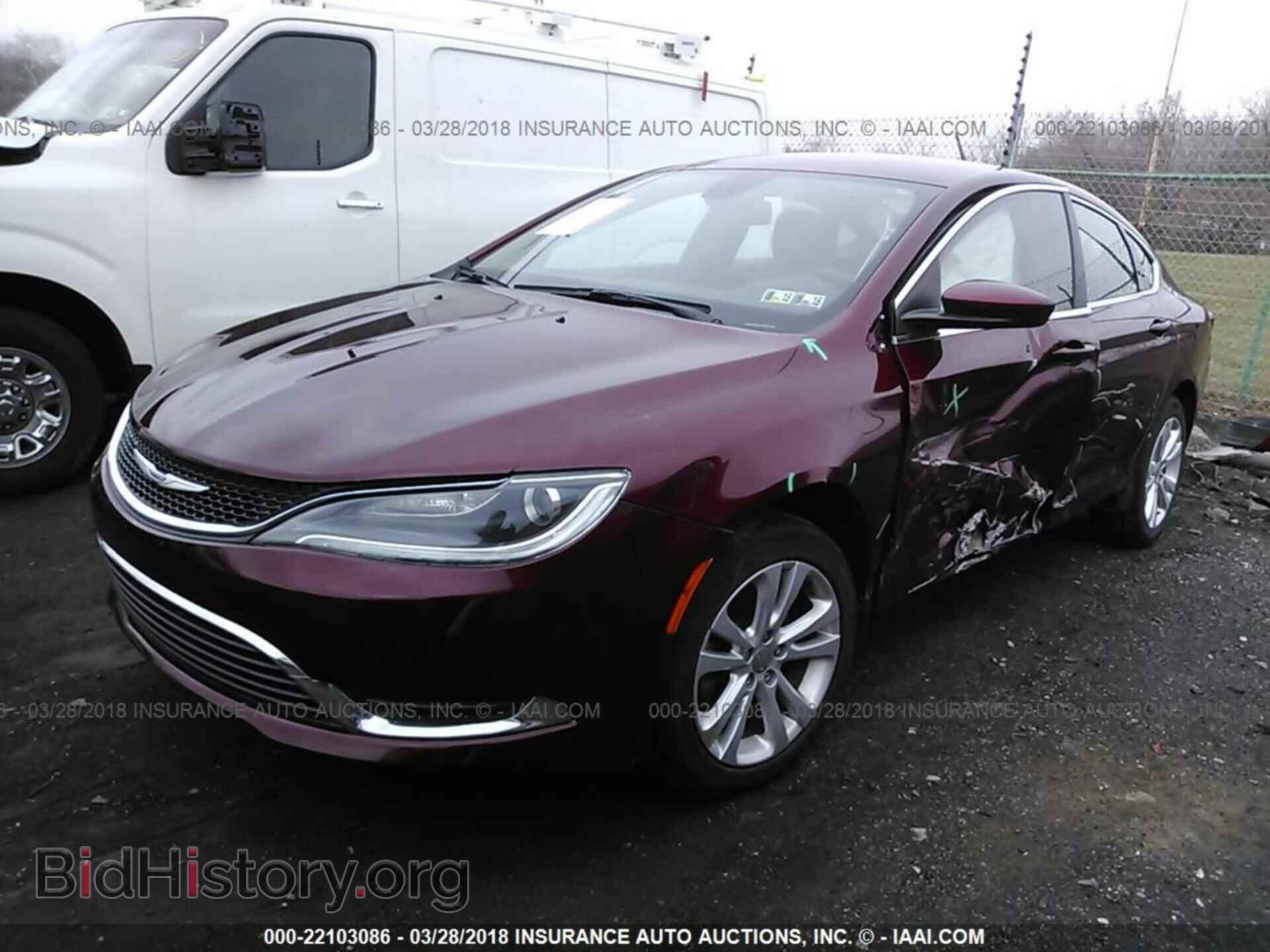 2015 Chrysler 200 - VIN: 1C3CCCAB3FN658708 - Photo 2