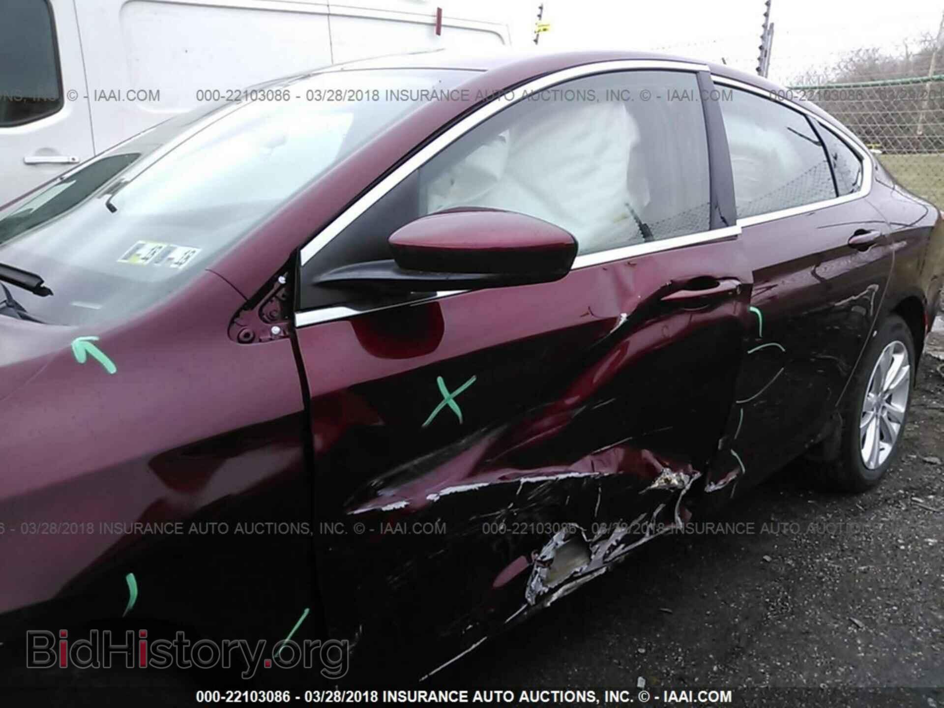 2015 Chrysler 200 - VIN: 1C3CCCAB3FN658708 - Photo 6