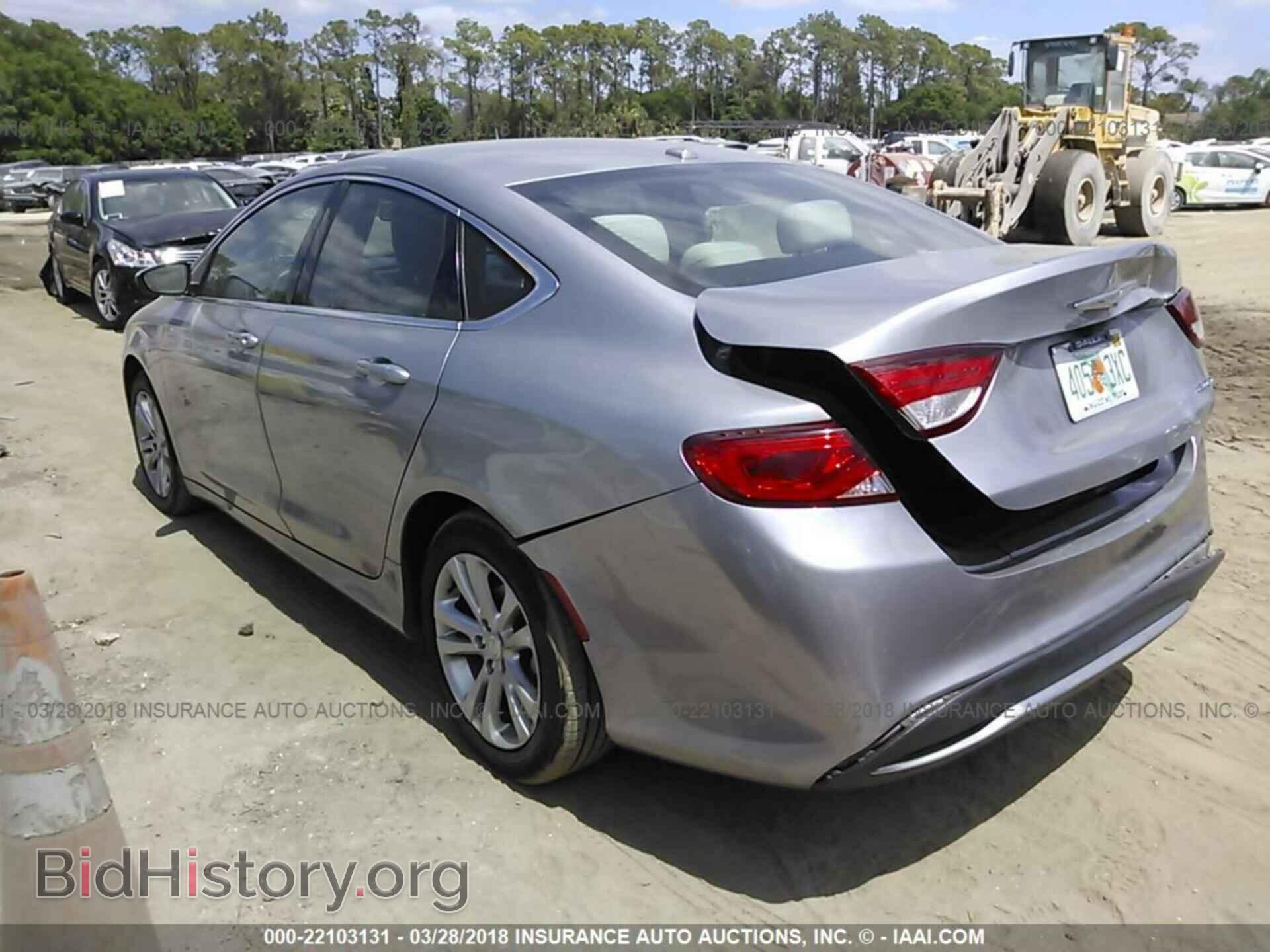 2015 Chrysler 200 - VIN: 1C3CCCAB7FN594222 - Фото 3
