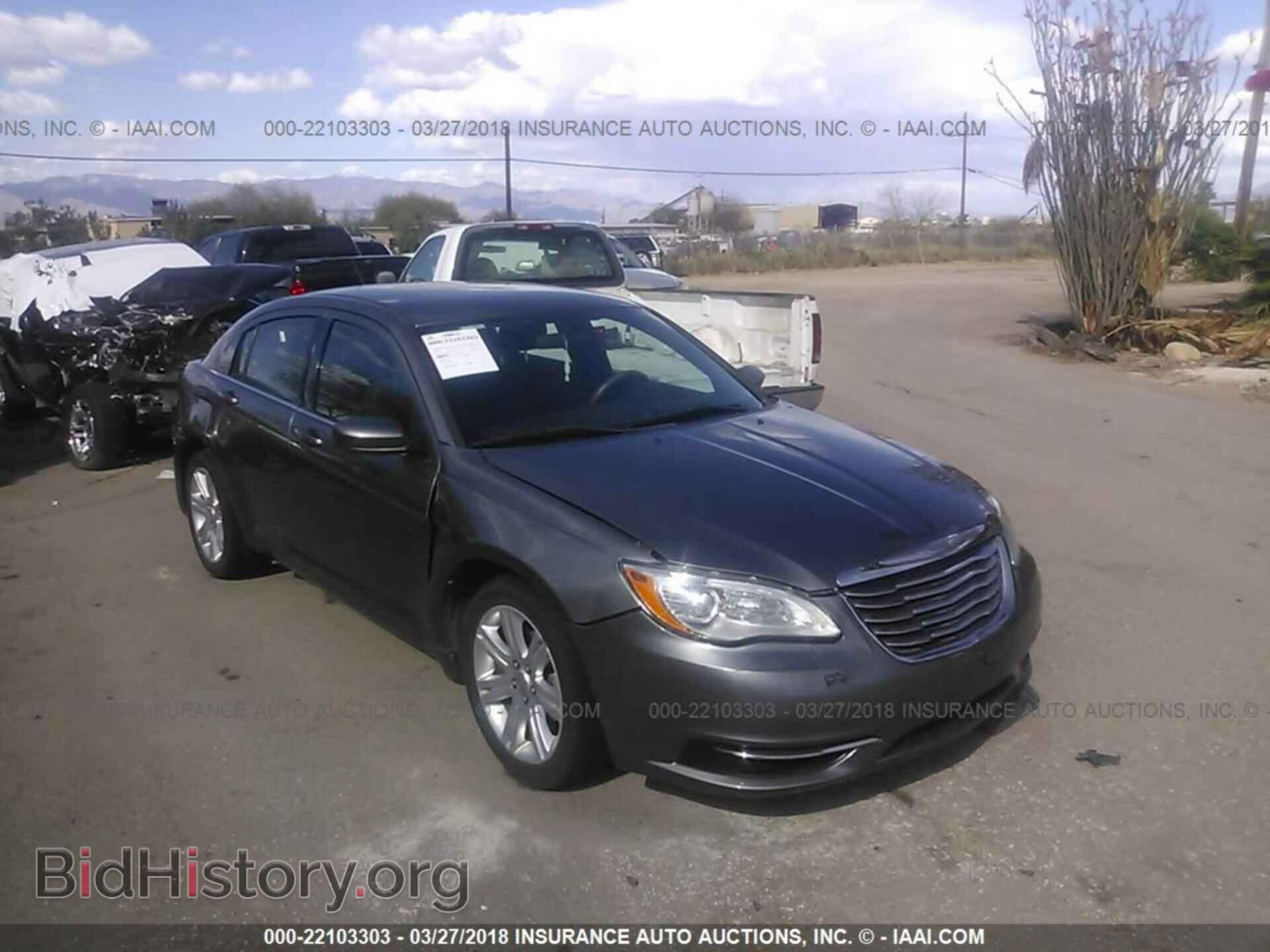 Photo 1C3CCBAB0DN670578 - Chrysler 200 2013