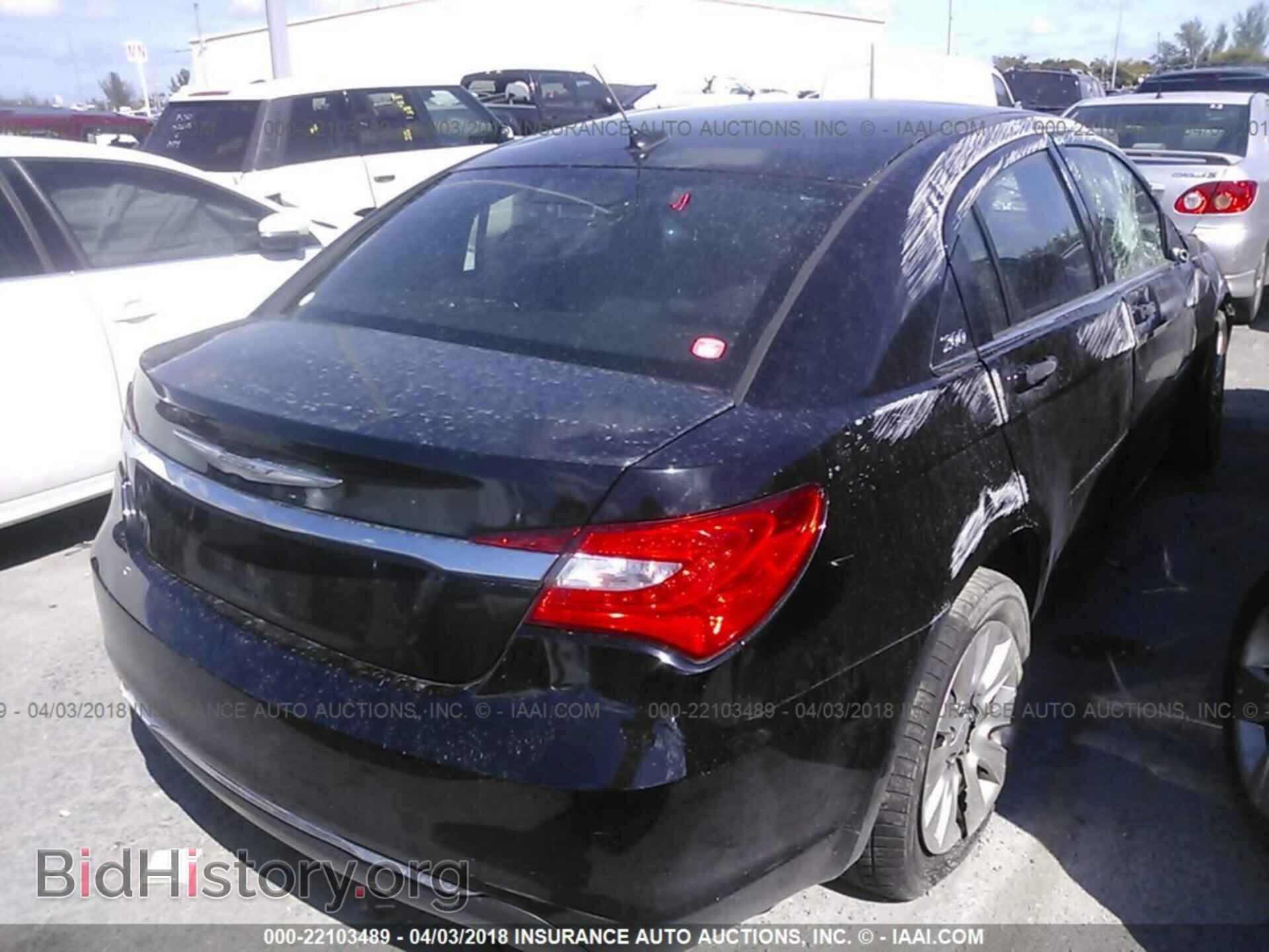 2012 Chrysler 200 - VIN: 1C3CCBAB8CN271934 - Фото 4