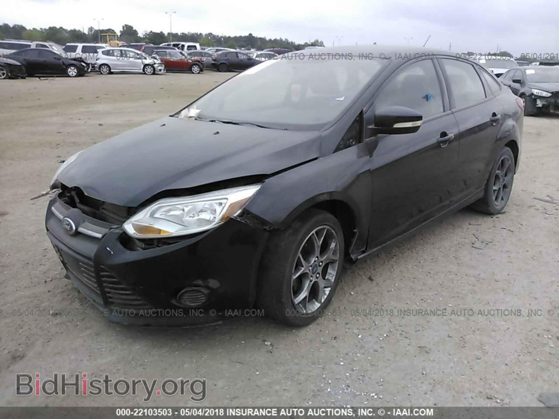 2013 Ford Focus - VIN: 1FADP3F28DL268084 - Фото 2