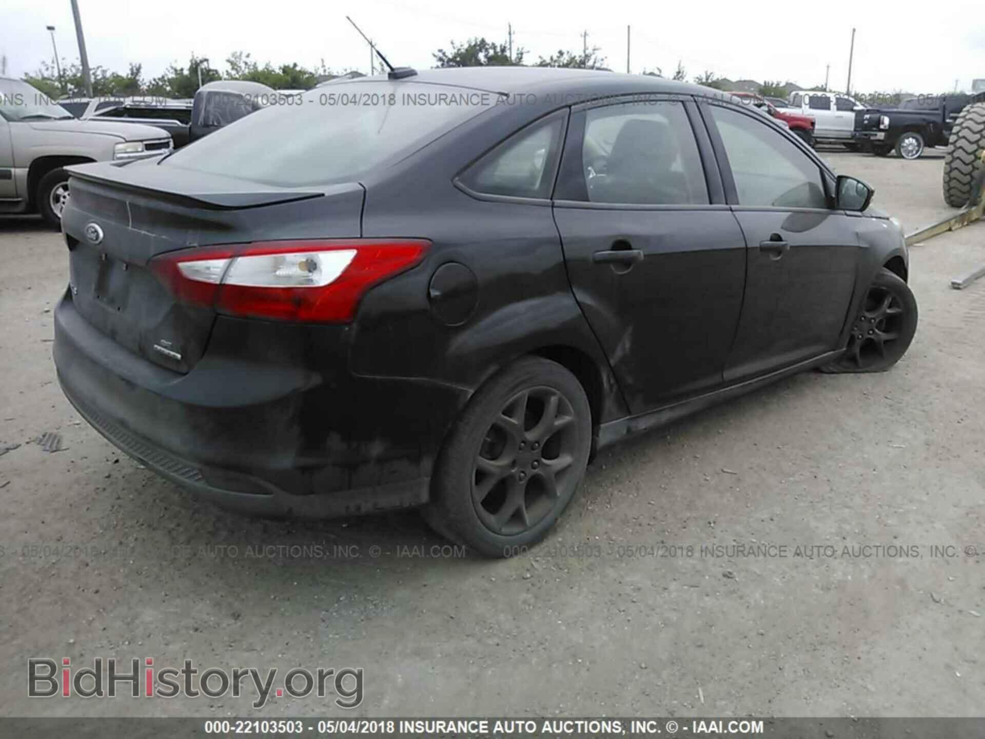2013 Ford Focus - VIN: 1FADP3F28DL268084 - Фото 4