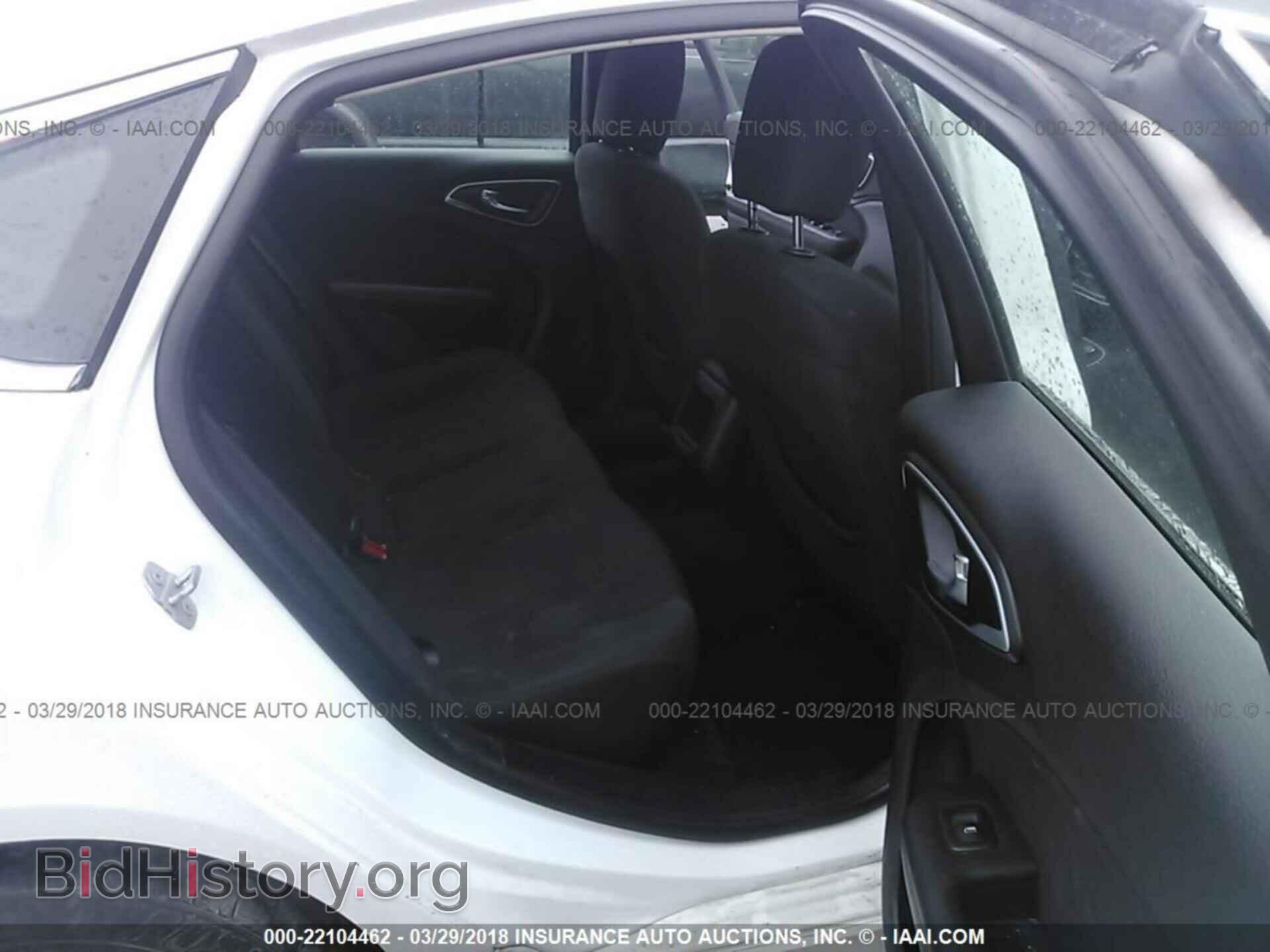 2015 Chrysler 200 - VIN: 1C3CCCAB7FN591403 - Photo 8