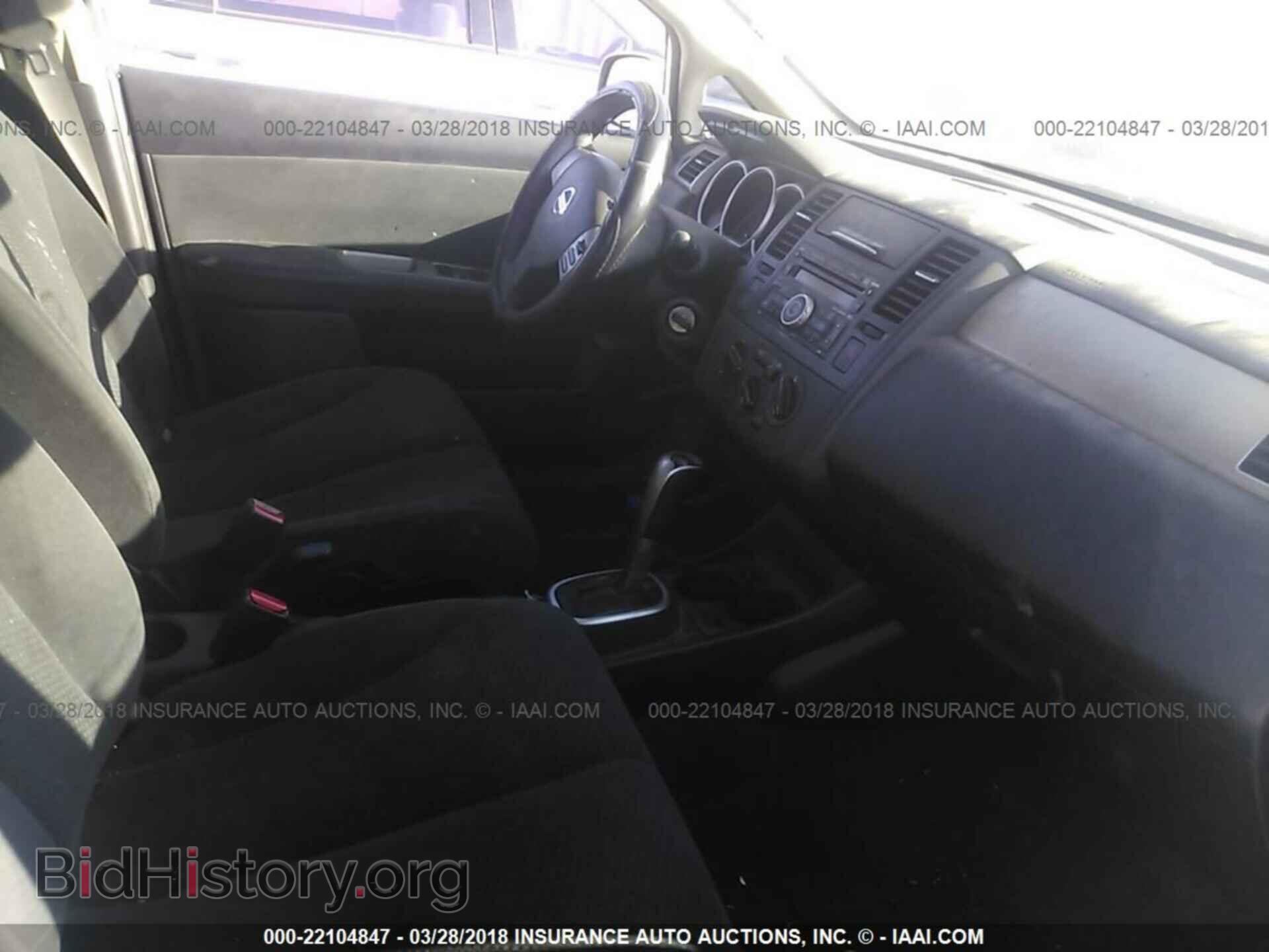 2011 Nissan Versa - VIN: 3N1BC1AP0BL422859 - Фото 5