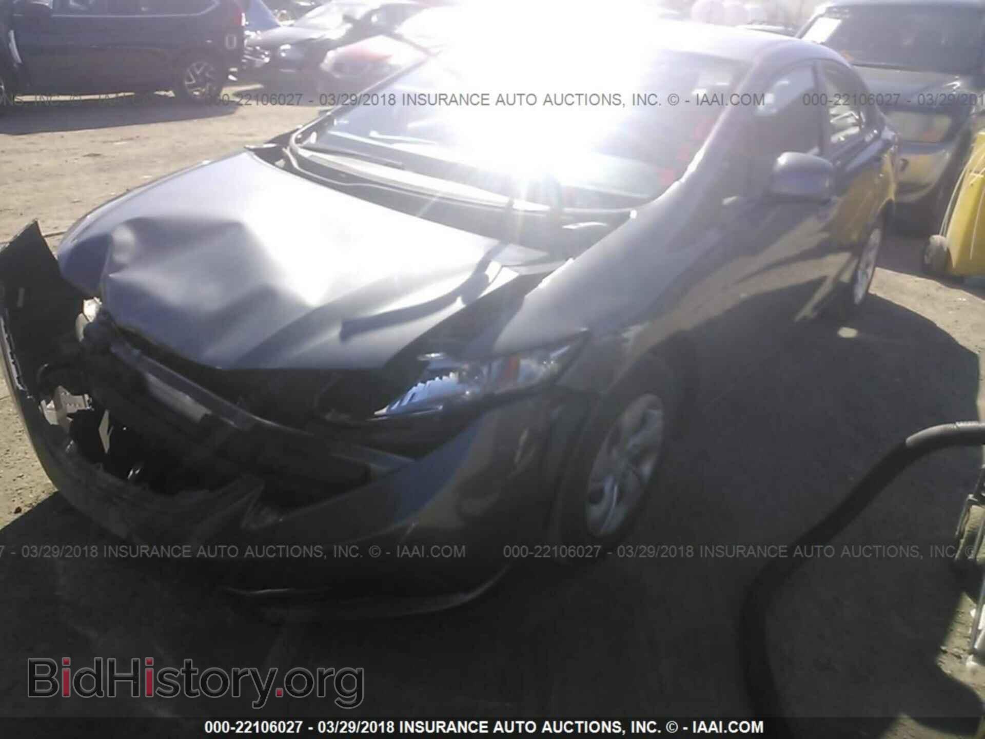 2013 Honda Civic - VIN: 19XFB2F58DE287586 - Фото 2