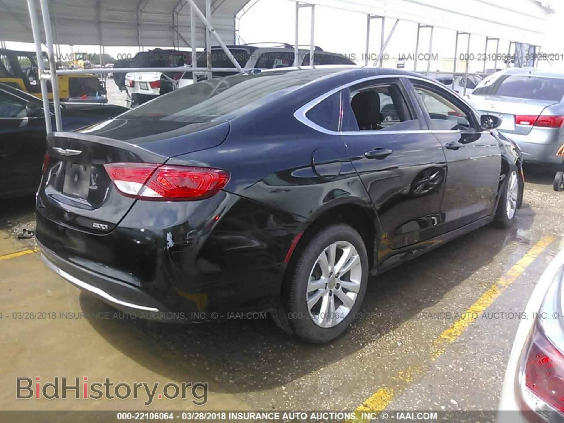 2015 Chrysler 200 - VIN: 1C3CCCAB7FN645136 - Фото 4