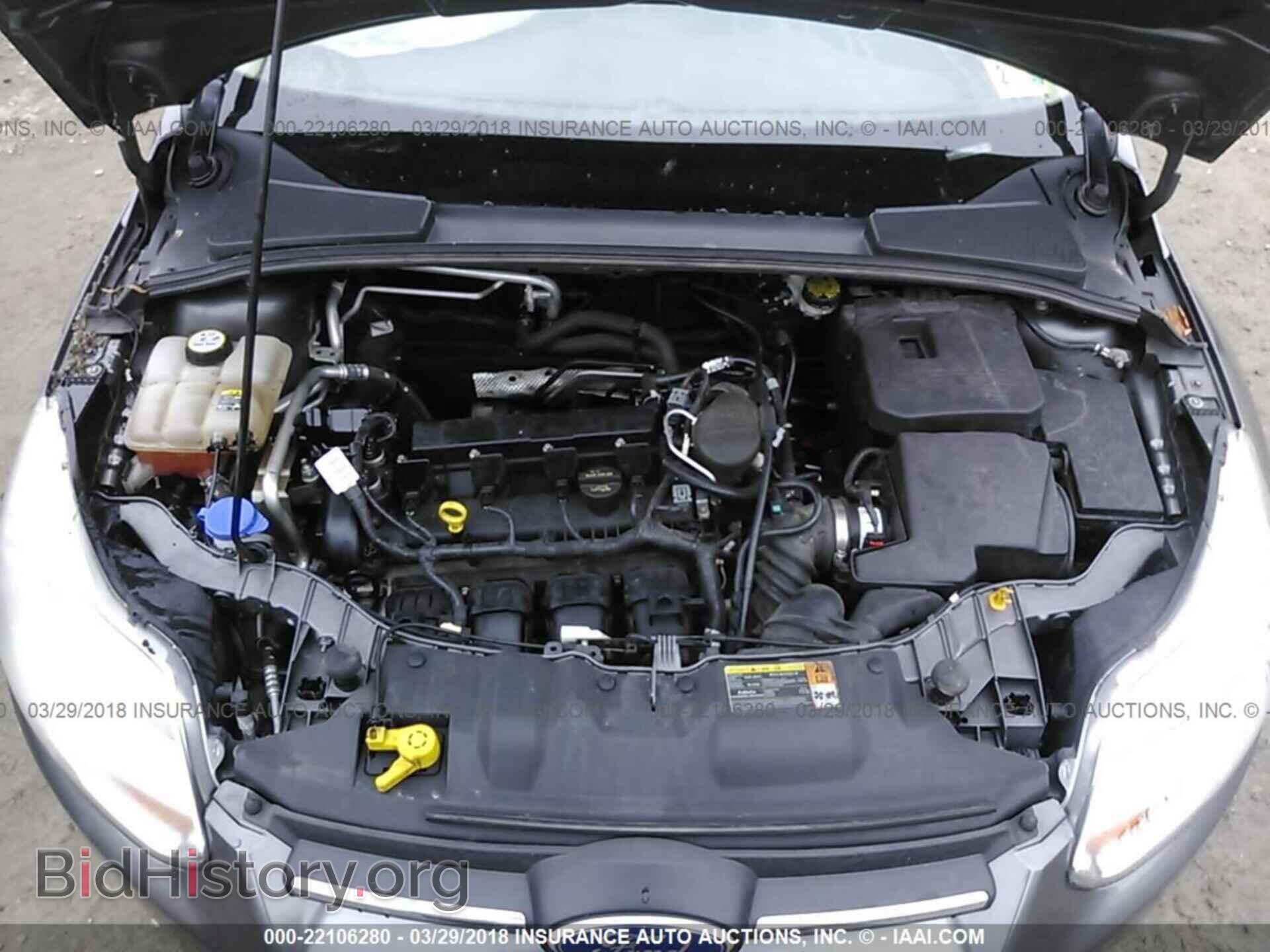 2012 Ford Focus - VIN: 1FAHP3E28CL260231 - Photo 10