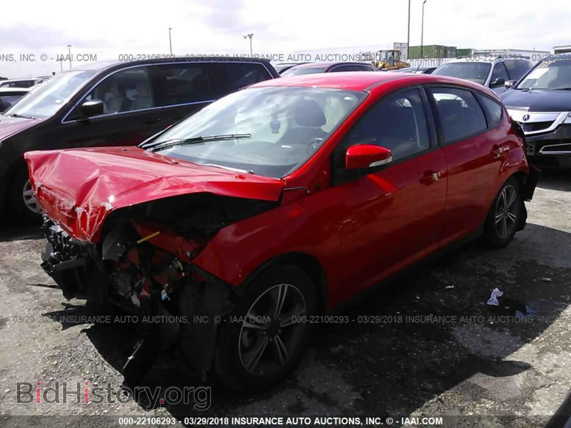 2014 Ford Focus - VIN: 1FADP3K23EL451643 - Фото 2