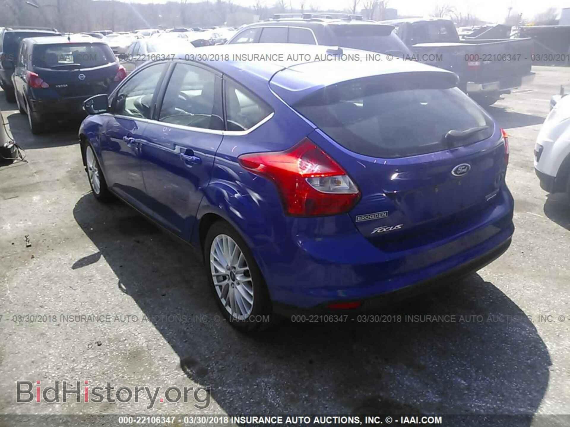 2014 Ford Focus - VIN: 1FADP3N25EL398925 - Photo 3