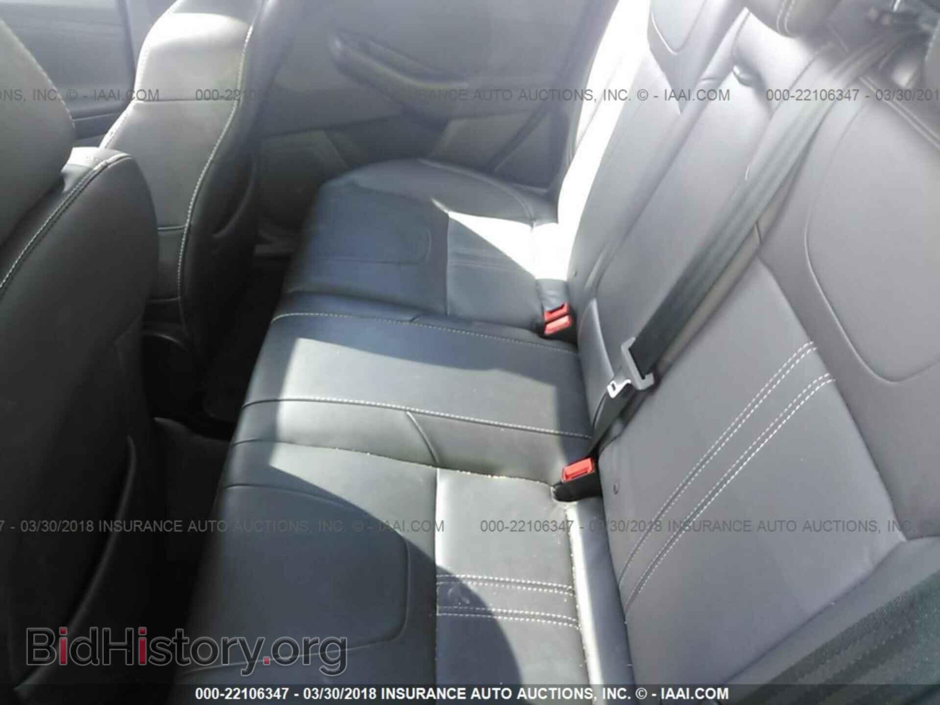 2014 Ford Focus - VIN: 1FADP3N25EL398925 - Photo 8