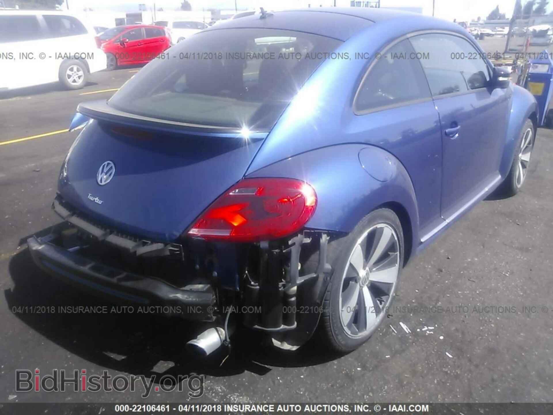 2012 Volkswagen Beetle - VIN: 3VW4A7AT8CM631948 - Фото 4