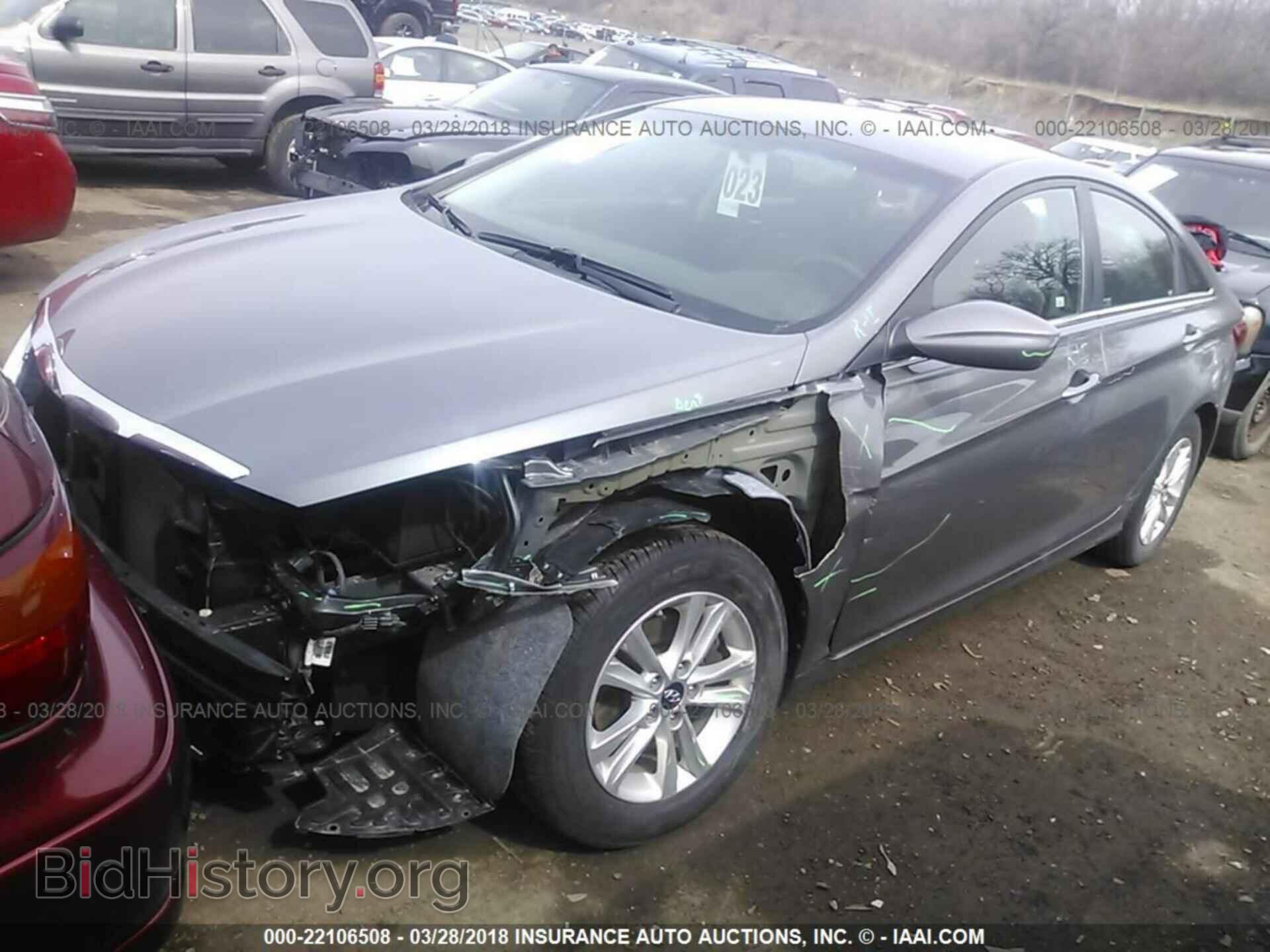 2012 Hyundai Sonata - VIN: 5NPEB4AC4CH445218 - Фото 2