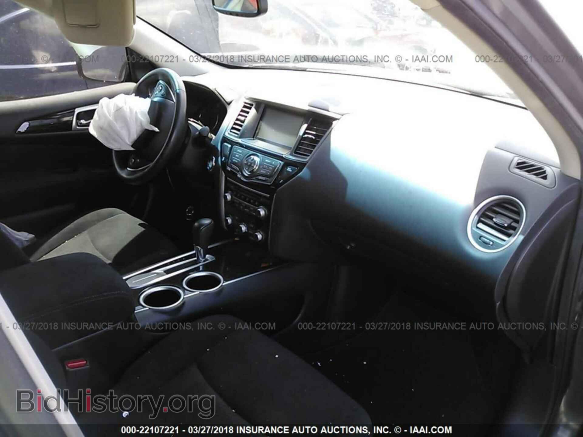 2015 Nissan Pathfinder - VIN: 5N1AR2MN1FC628390 - Фото 5