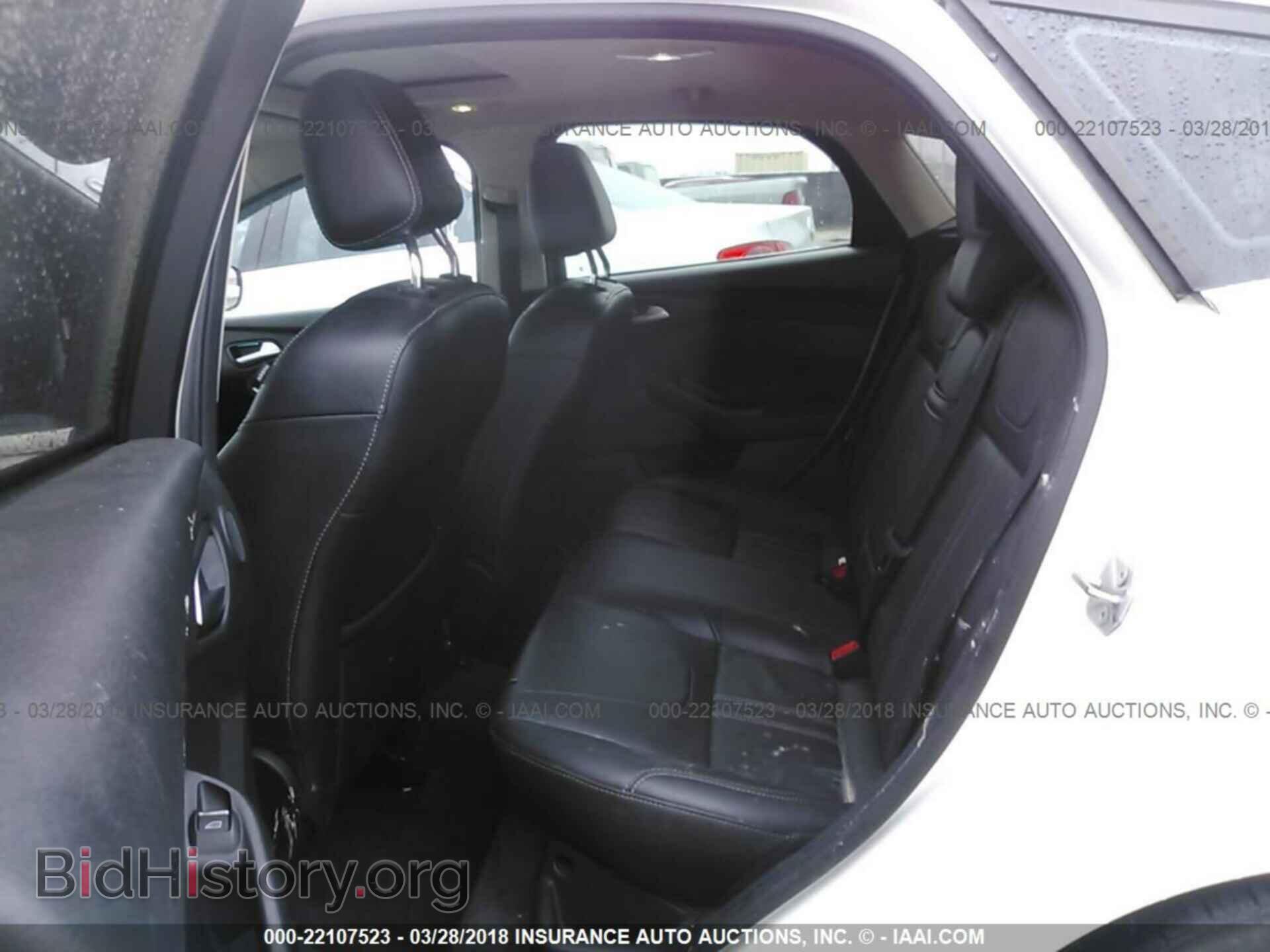 2012 Ford Focus - VIN: 1FAHP3N28CL312540 - Photo 8