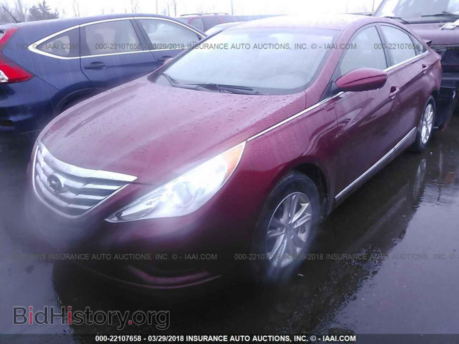 2012 Hyundai Sonata - VIN: 5NPEB4AC4CH455795 - Фото 2