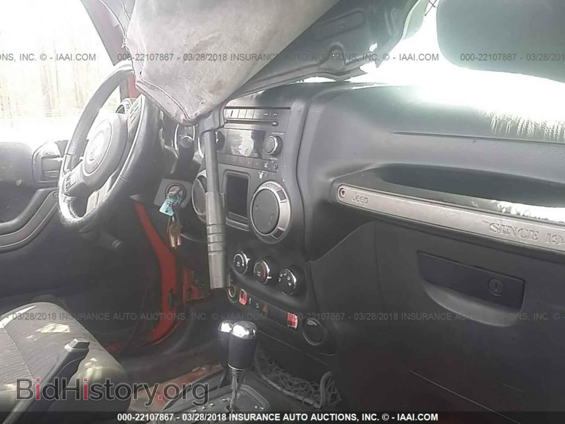 2011 Jeep Wrangler - VIN: 1J4GA2D19BL641606 - Фото 5